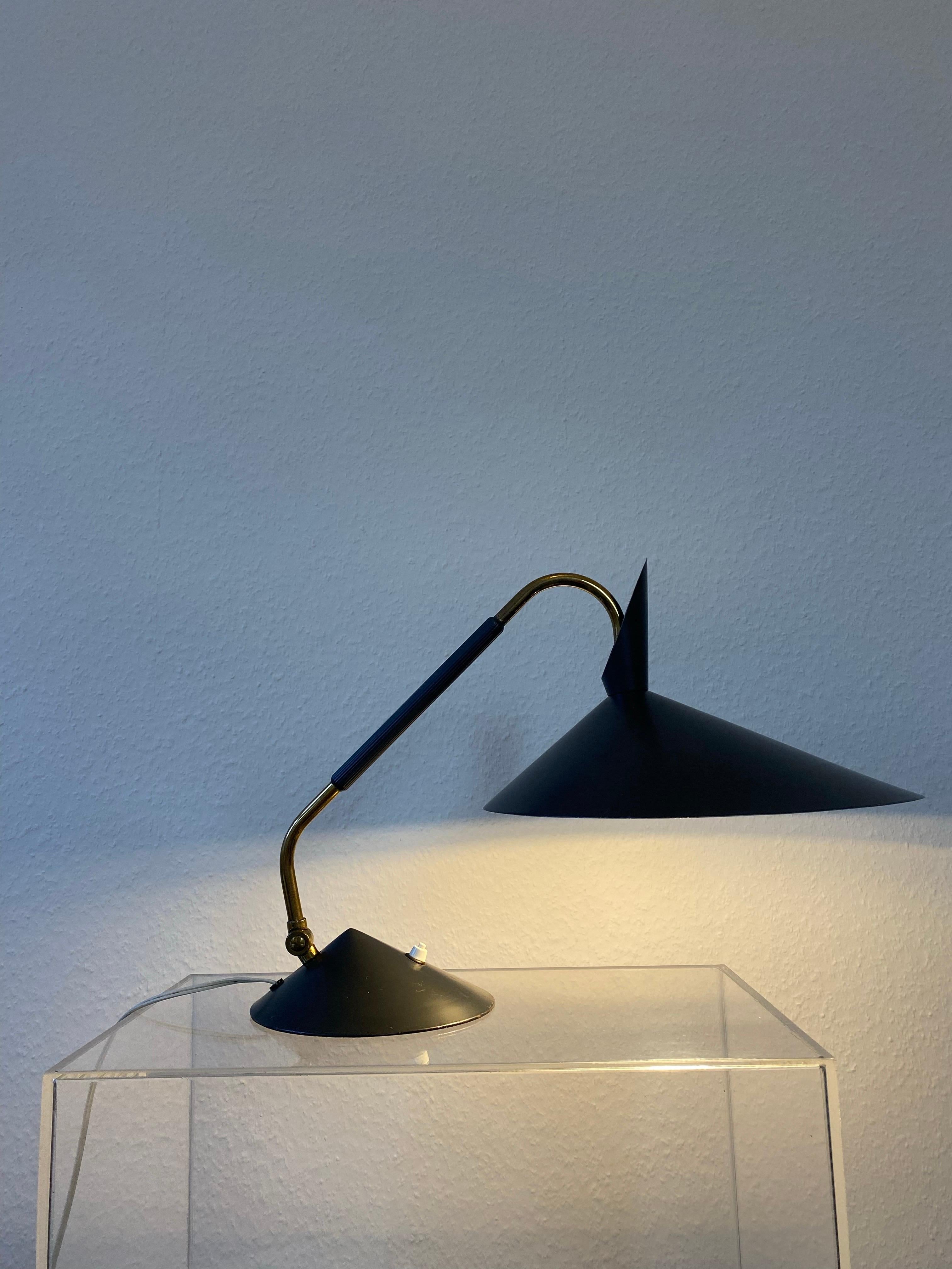 Seltene Schreibtischlampe aus der Jahrhundertmitte  Von HALA 50er Jahre Deutschland in Anthrazitstahl und Messing im Angebot 9