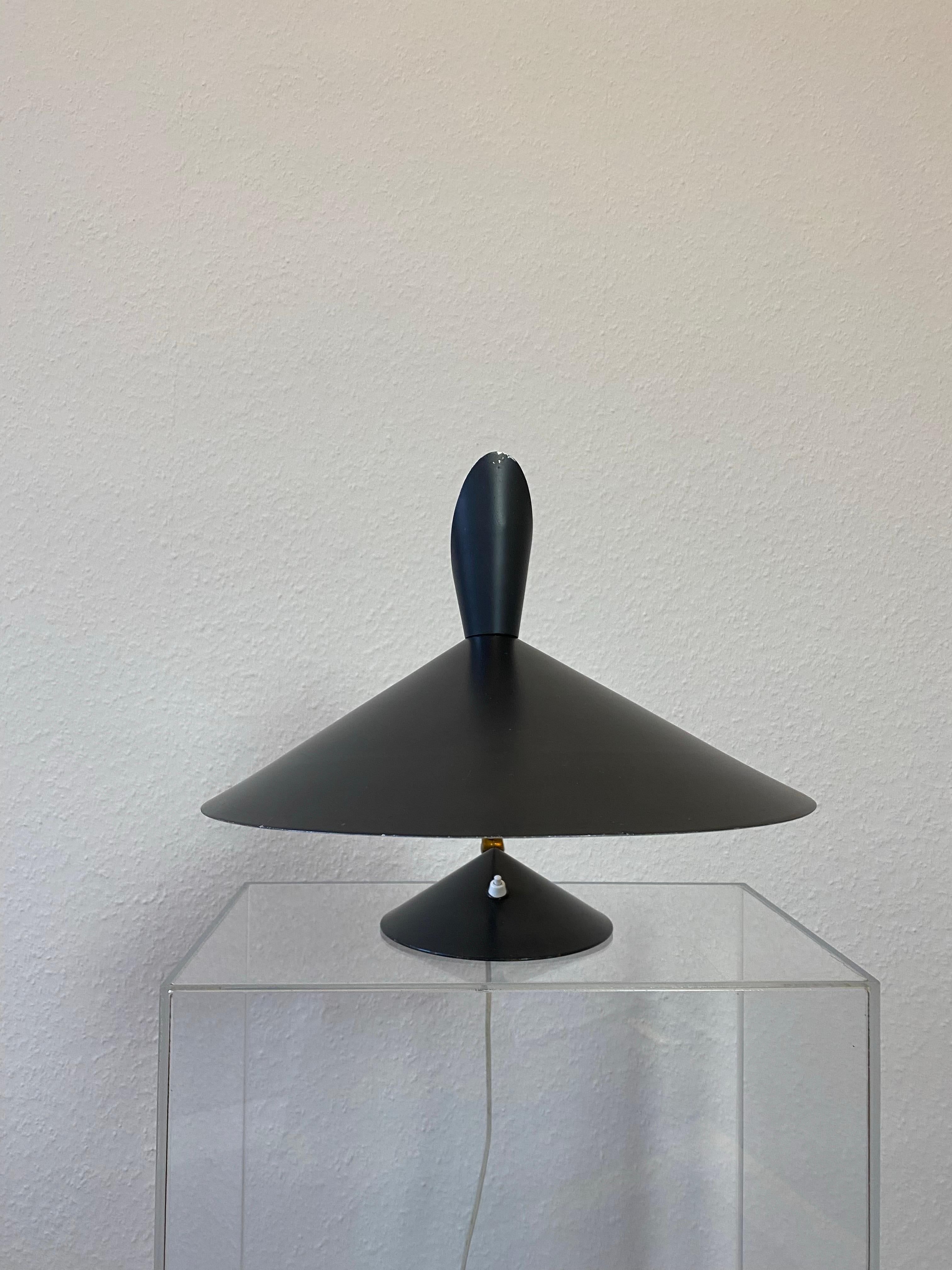 Seltene Schreibtischlampe aus der Jahrhundertmitte  Von HALA 50er Jahre Deutschland in Anthrazitstahl und Messing (Gemalt) im Angebot