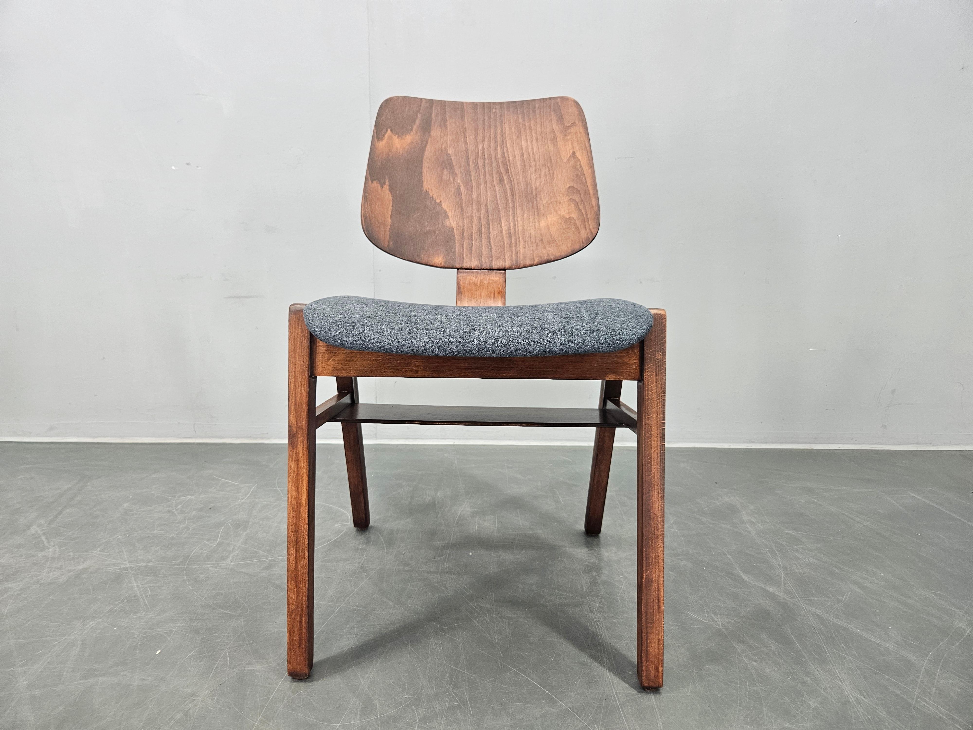 Rare Midcentury Dining Chiars in style of Eames,  up to 8 available, 1960s For Sale 3