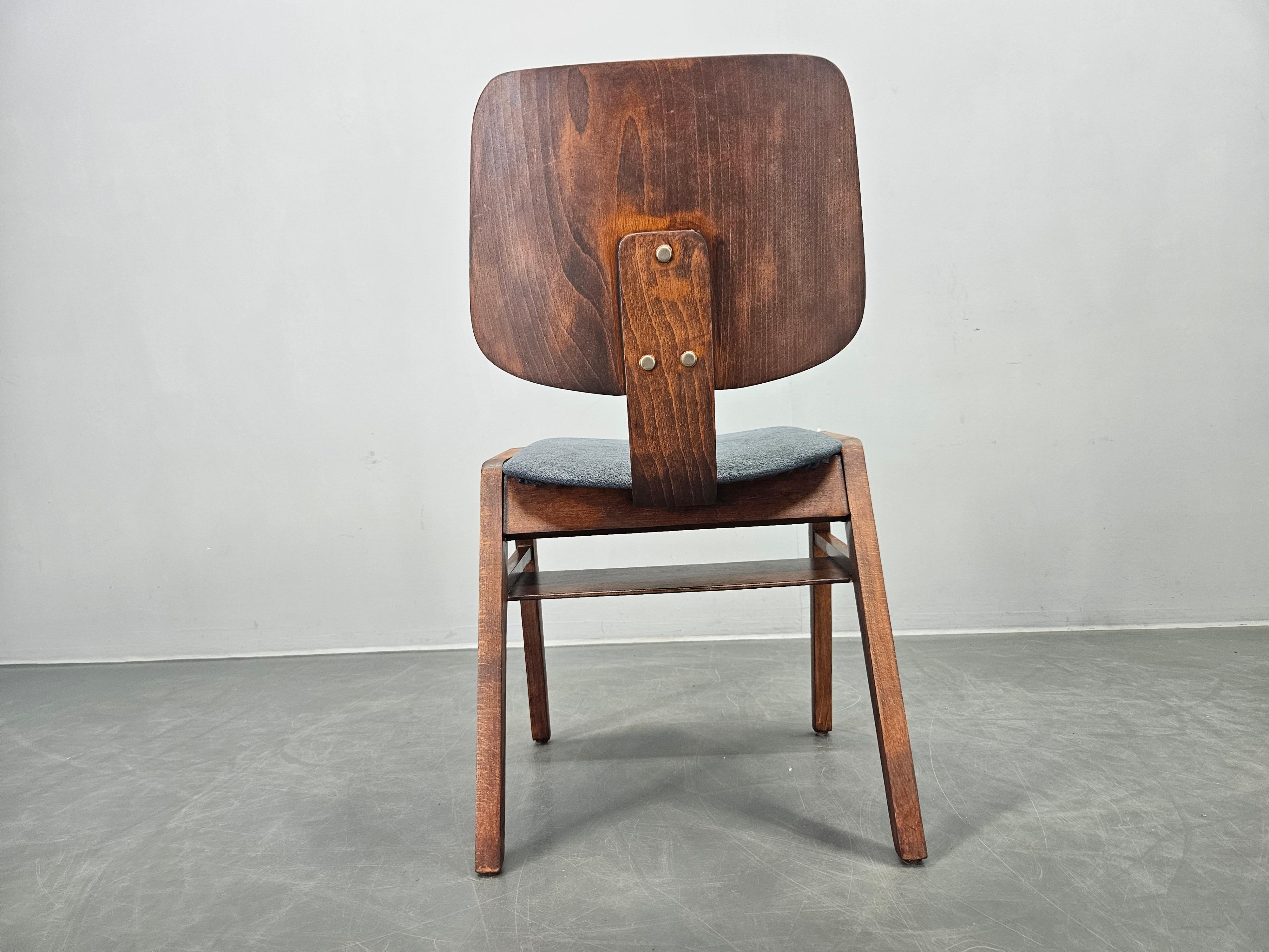 Rare Midcentury Dining Chiars in style of Eames,  up to 8 available, 1960s For Sale 7