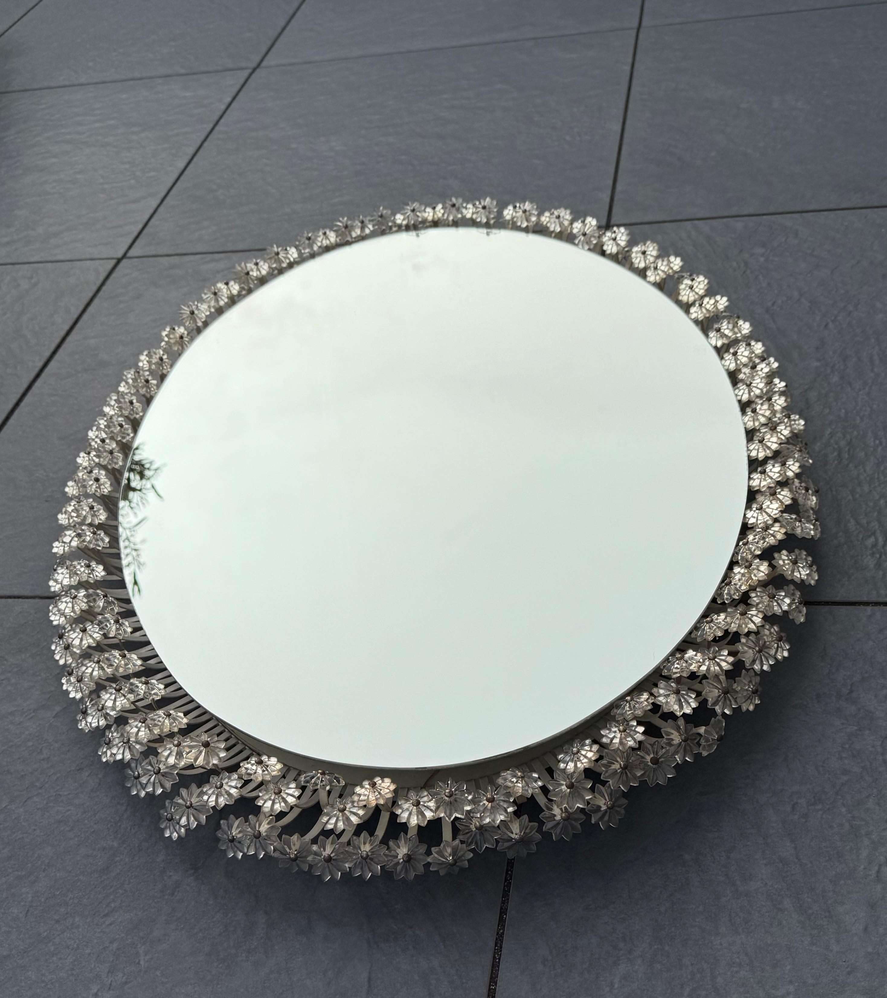 Rare Midcentury Emil Stejnar Illuminated Floral Oval Shape Mirror, Austria 1950s en venta 8