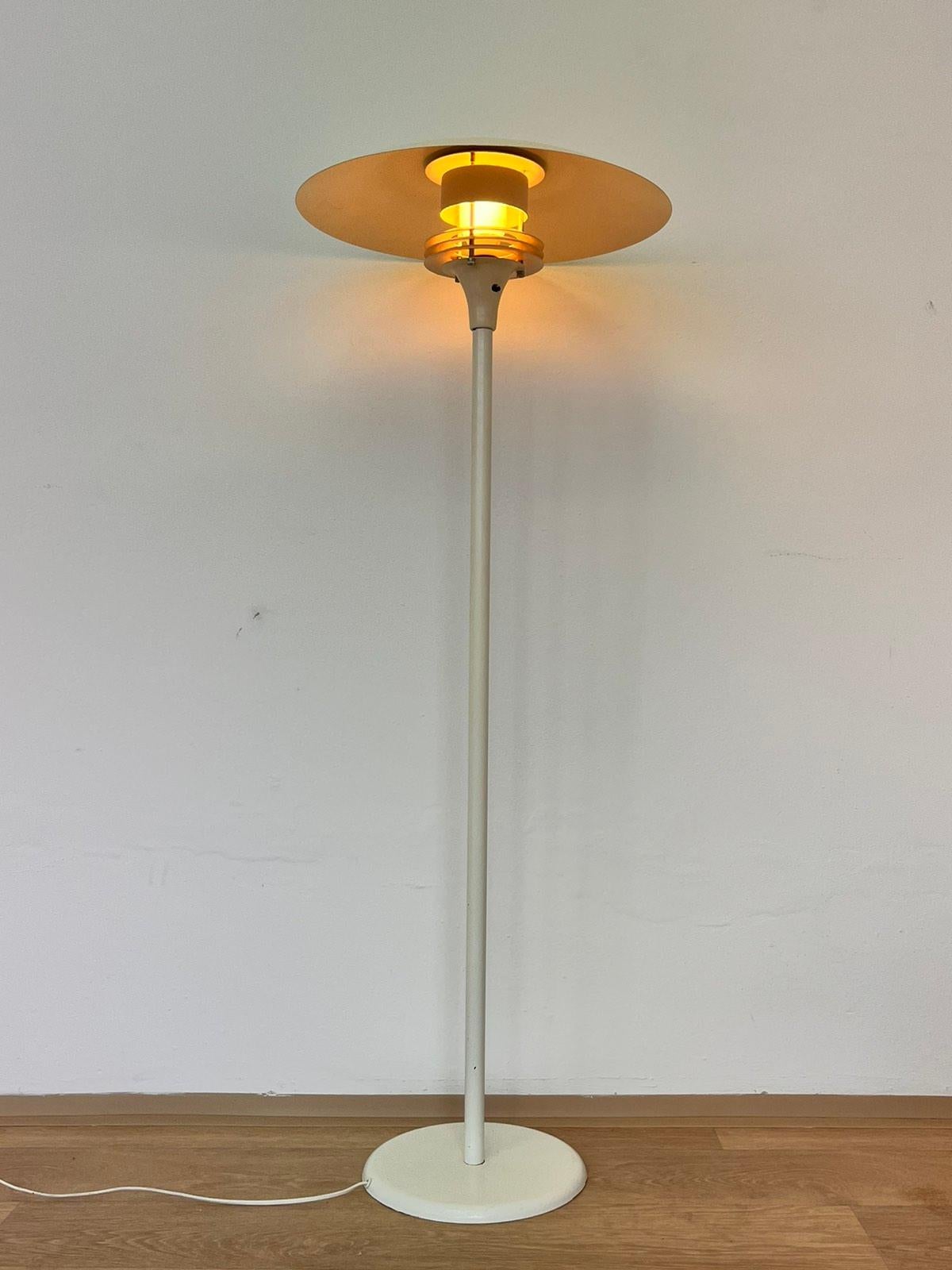 Lacquered Rare Midcentury Floor Lamp in style of Poul Henningsen, Denmark, 1960s For Sale