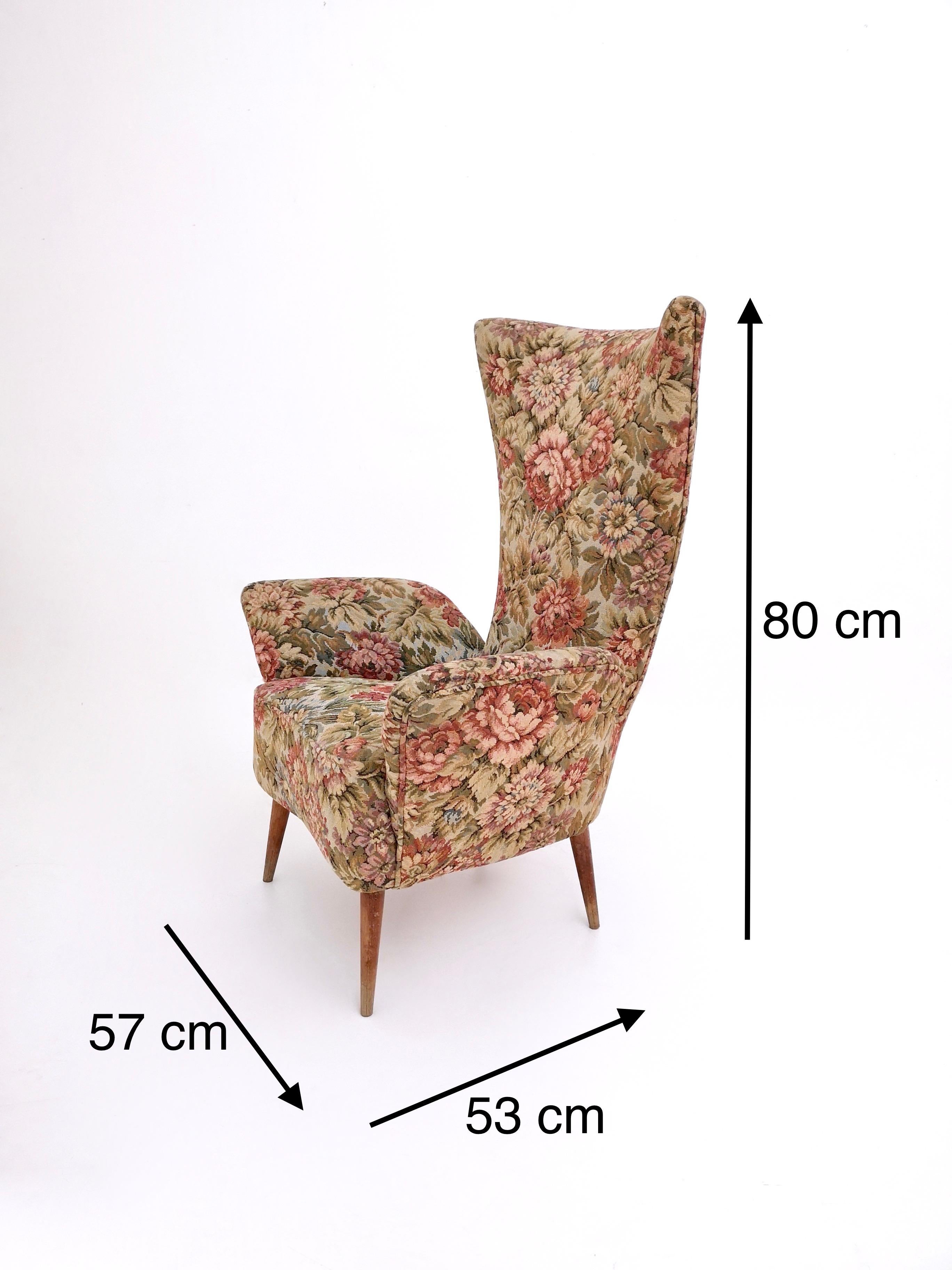 Mid-20th Century Rare Vintage Floral Fabric Children Armchair with Wooden Legs, Italy For Sale