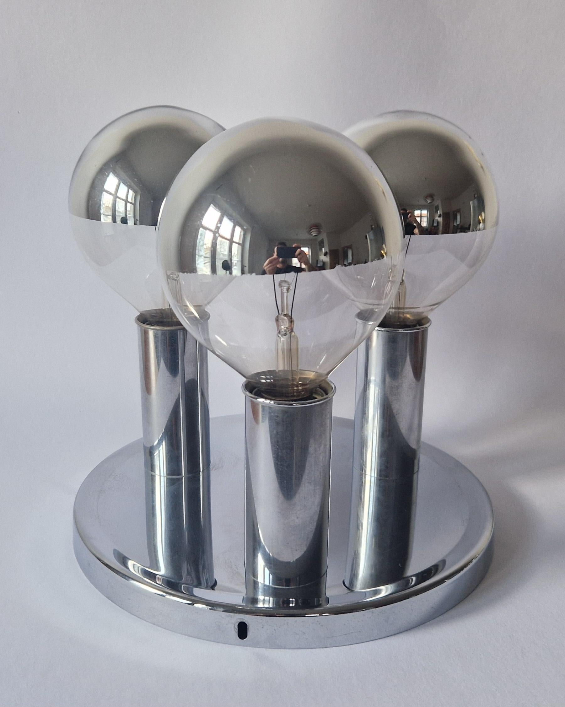 Rare Midcentury Flush Mount, Ceiling Lamp, Italy, 1970s For Sale 6