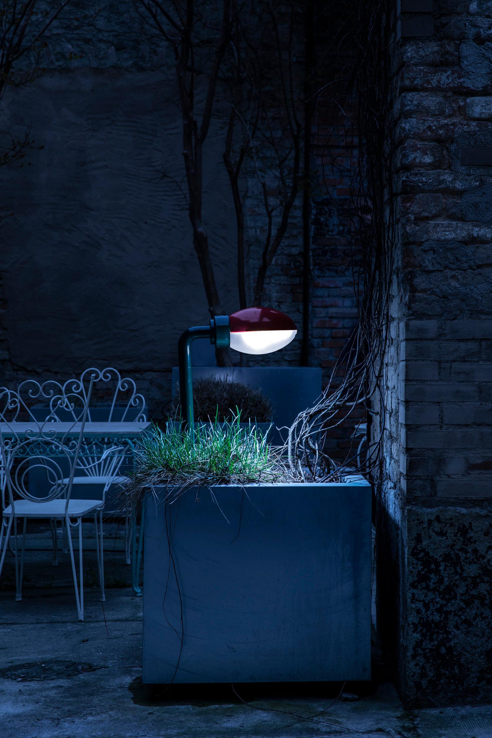 Metal Rare Midcentury outdoor lamp by Franco Albini e Franca Helg for Arteluce, Italy For Sale