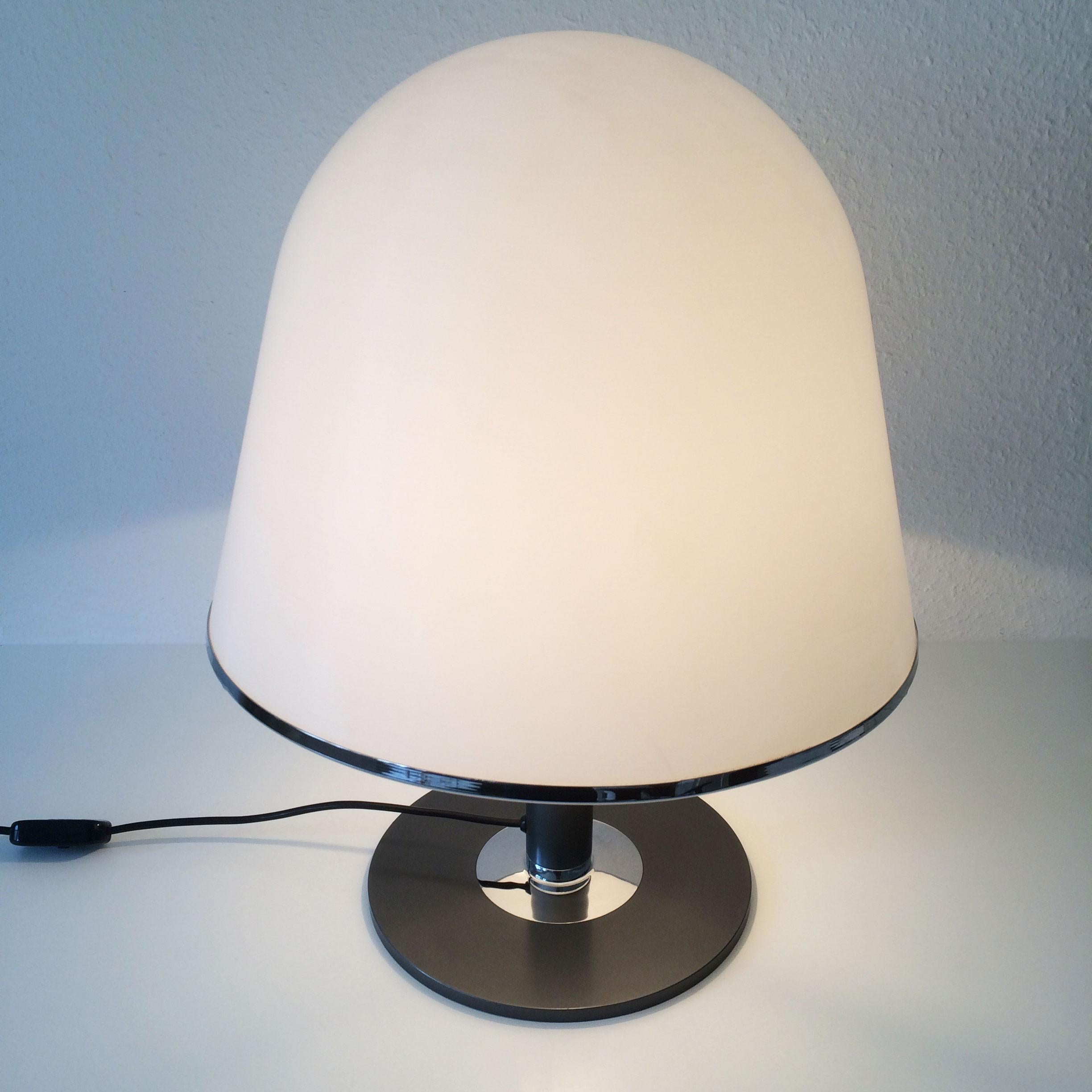 Lacquered Rare Midcentury Kuala Table Lamp by Franco Bresciani for Guzzini, 1970s, Italy For Sale