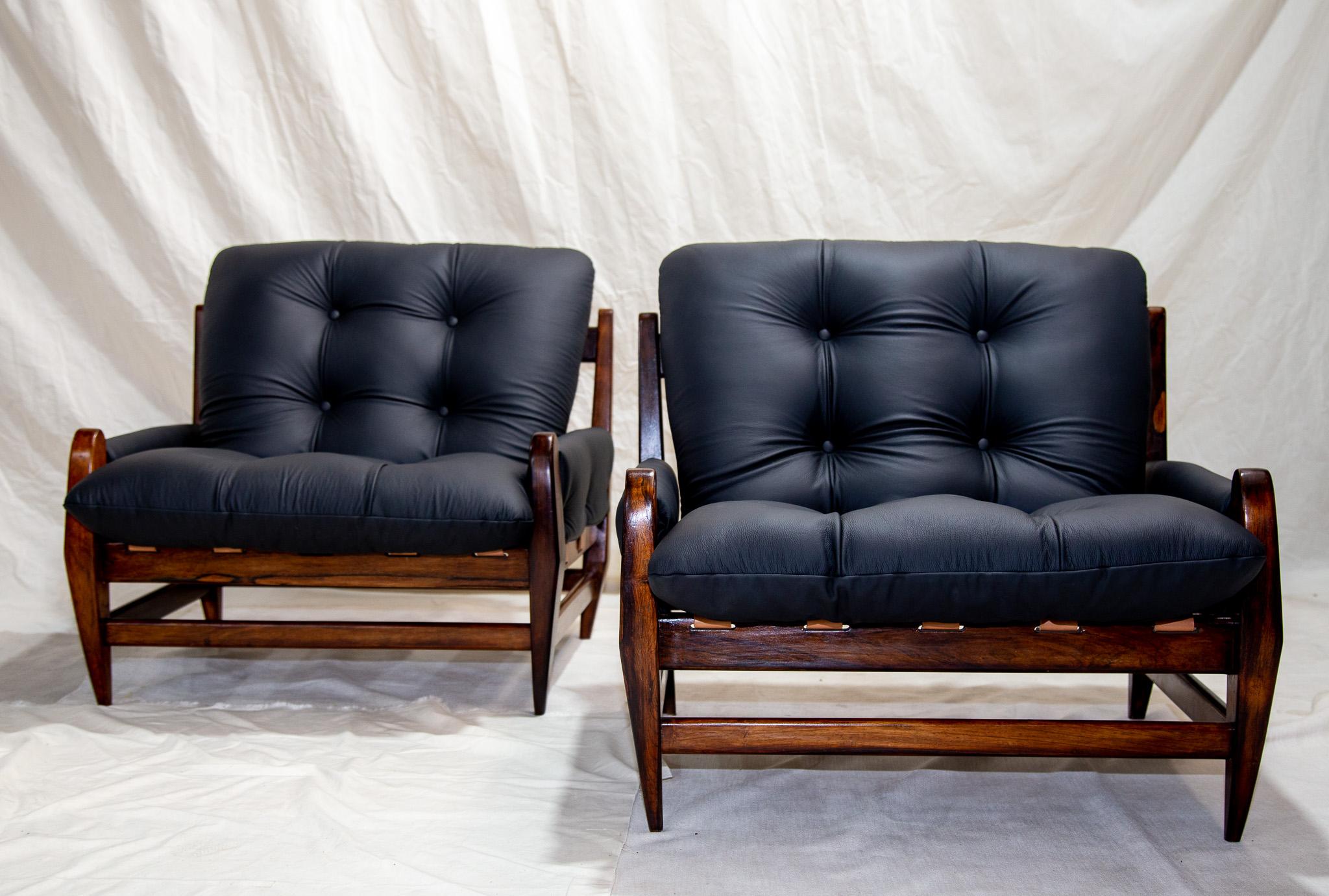 Brazilian Modern Armchairs in Hardwood & Black Leather, Jean Gillon, 1960 For Sale 7