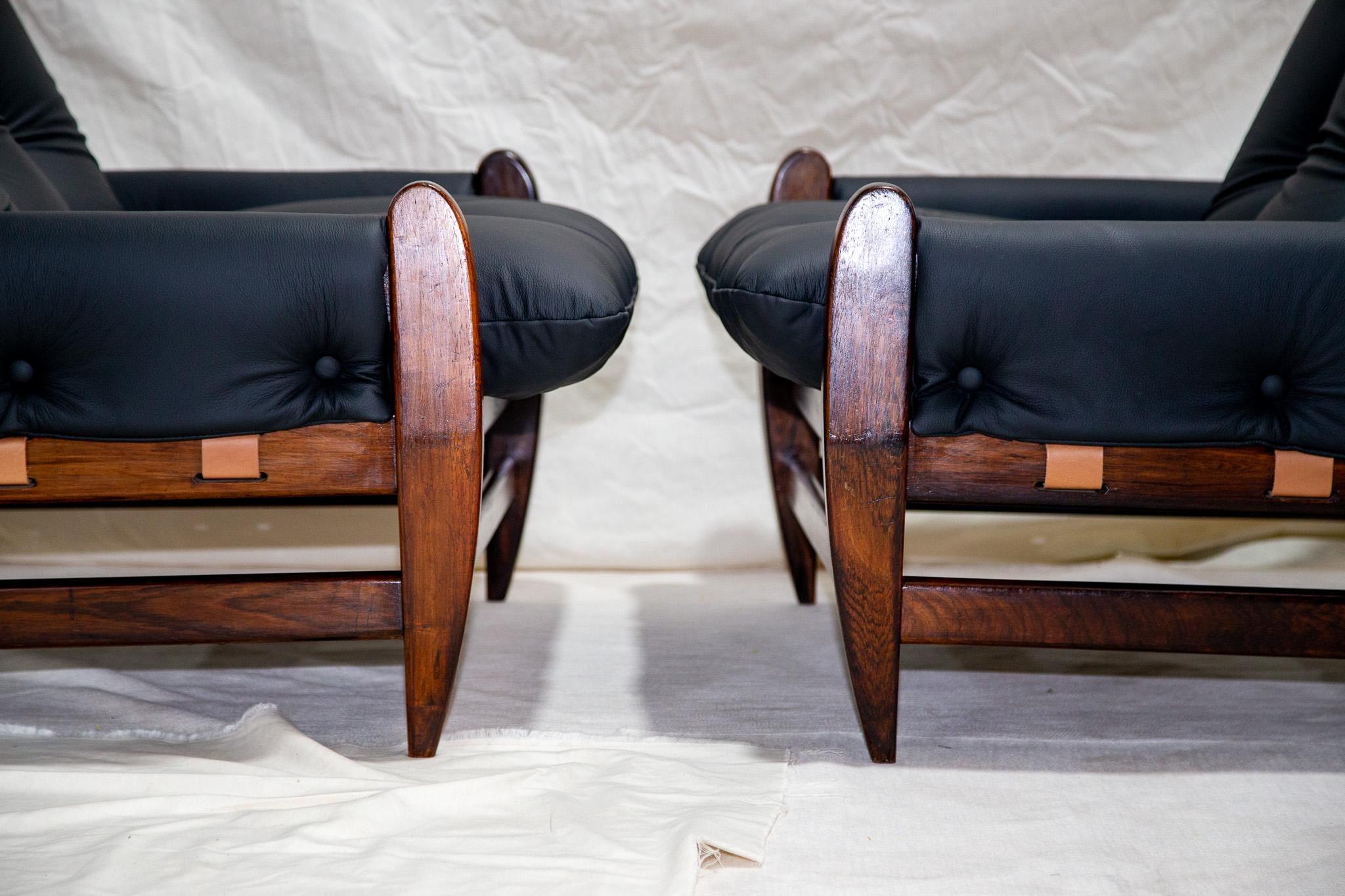 Brazilian Modern Armchairs in Hardwood & Black Leather, Jean Gillon, 1960 For Sale 4