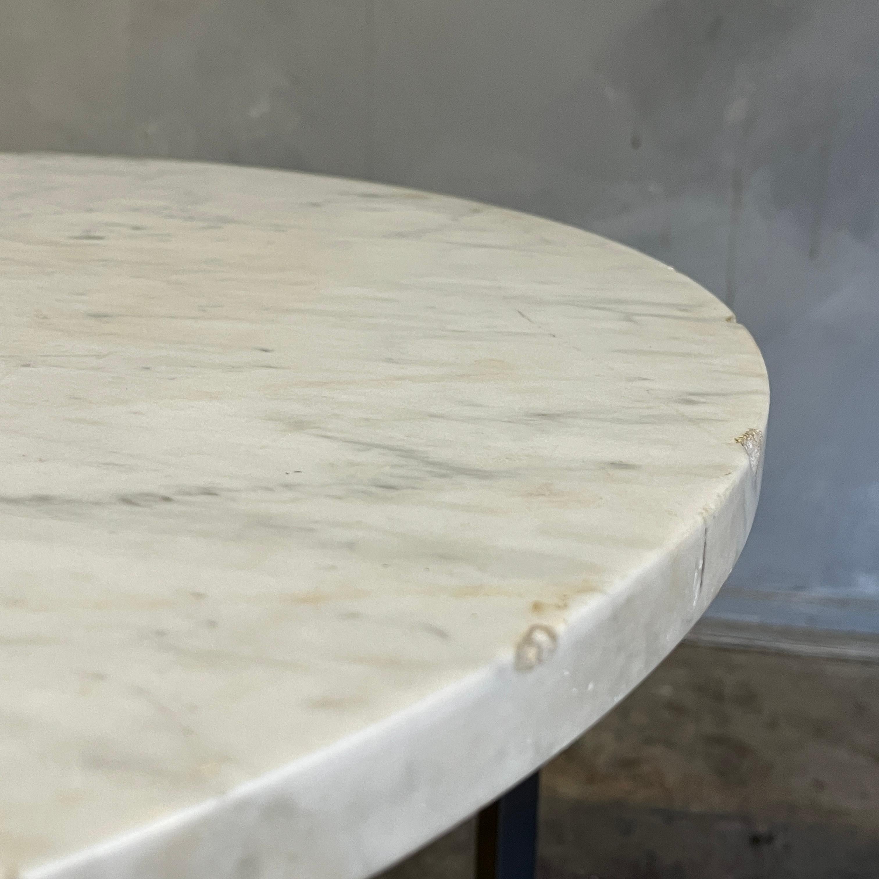 Rare table en marbre du milieu du siècle Florence Knoll en vente 4