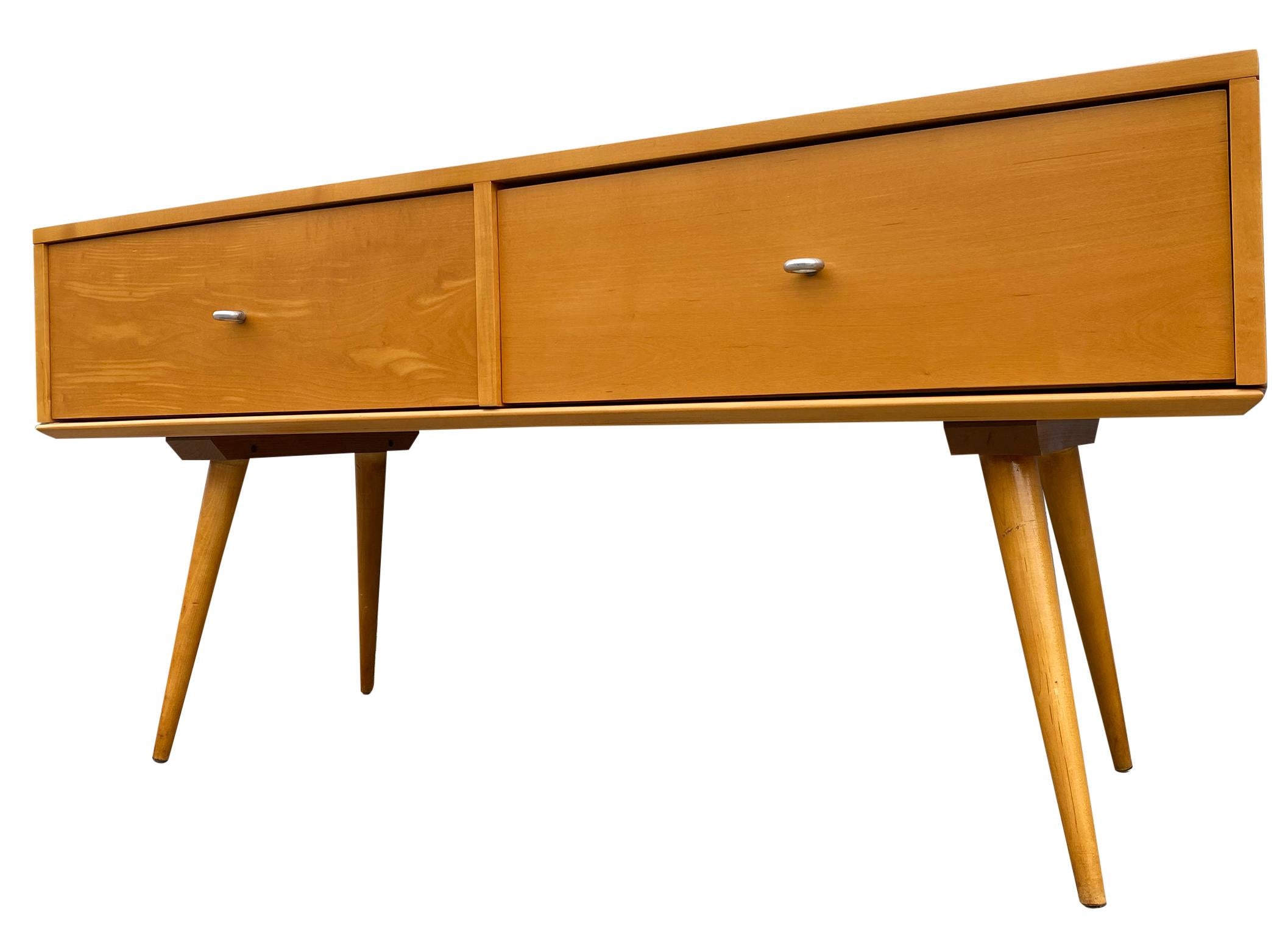 American Rare Midcentury Modern Low Two-Drawer Dresser by Paul McCobb Blonde