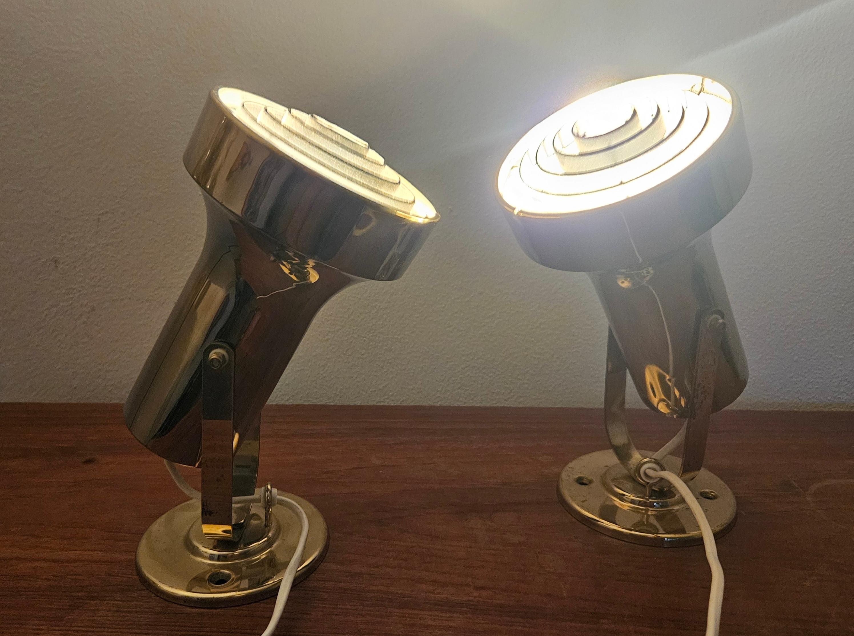 Suédois Rare Midcentury Pair of Wall Lamp, ANETA, Sweden, 1970s en vente