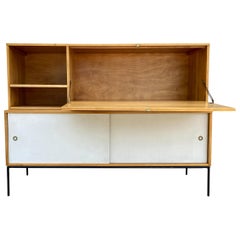 Seltene Midcentury Paul McCobb #1562 Drop Lid Schreibtisch auf Low Credenza Ahorn Weiß