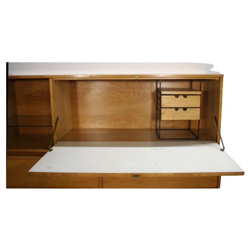 Woodwork Rare Midcentury Paul McCobb 1562 Drop Lid Desk with Organizer Maple T Pulls For Sale