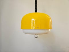 Suspension Meblo rare du milieu du siècle, Harvey Guzzini, « Space Age », Italie, années 1970