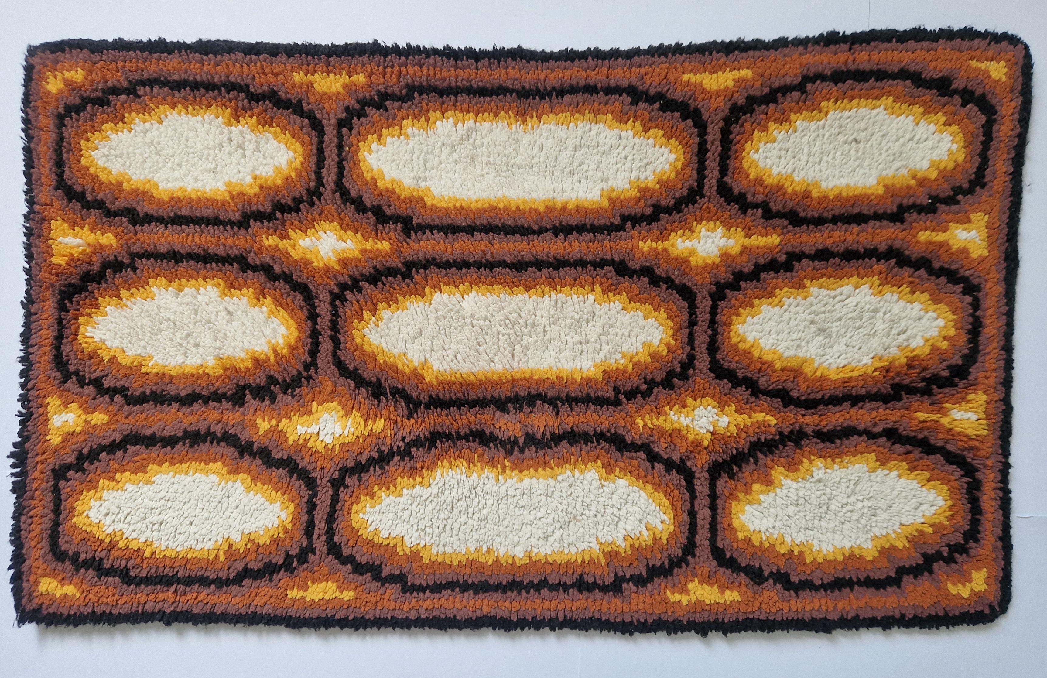 Mid-Century Modern Rare Midcentury Small Rug / Carpet or Wall Tapestry Ege Rya, Denmark, 1970s For Sale
