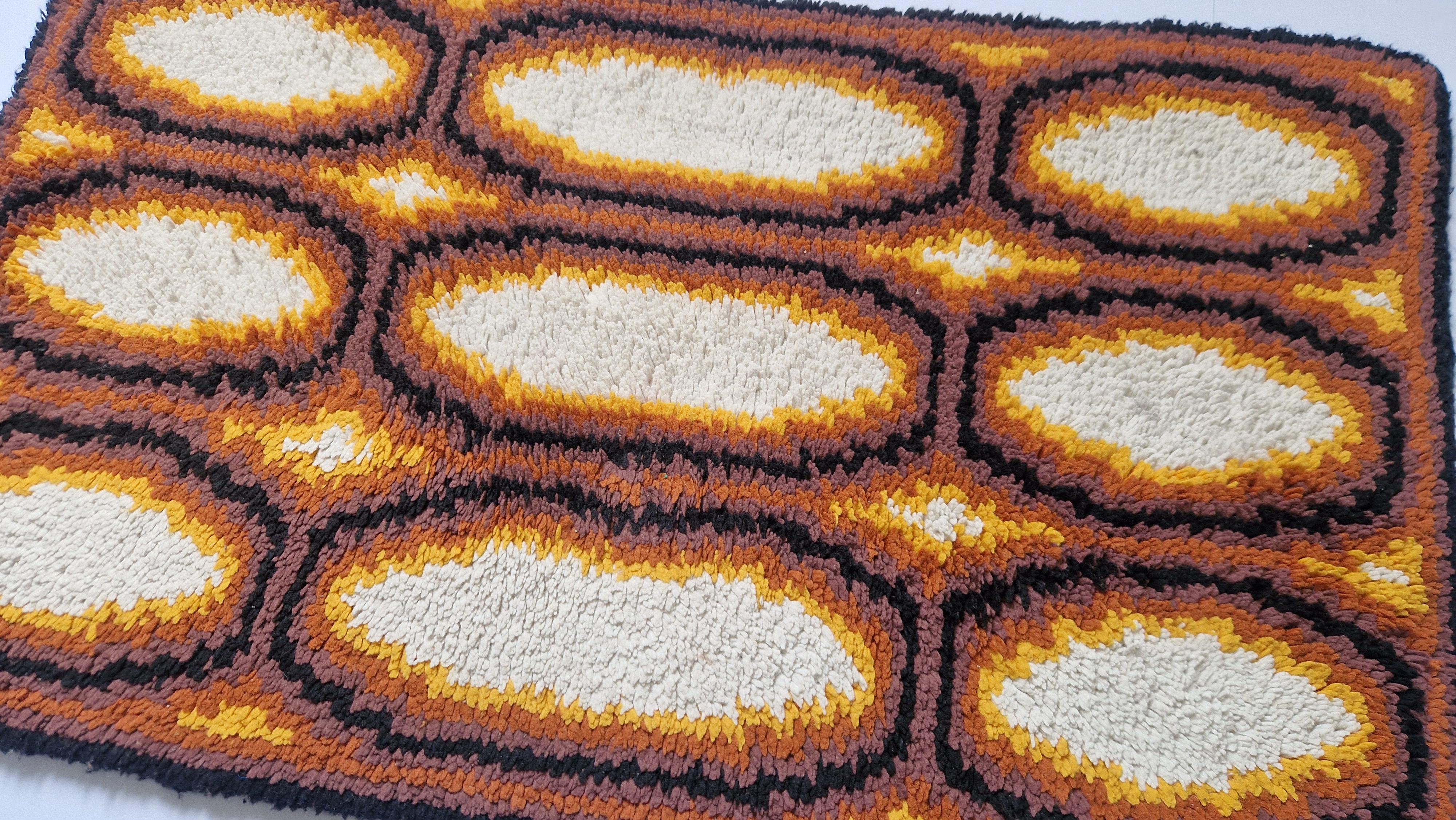 Fabric Rare Midcentury Small Rug / Carpet or Wall Tapestry Ege Rya, Denmark, 1970s For Sale