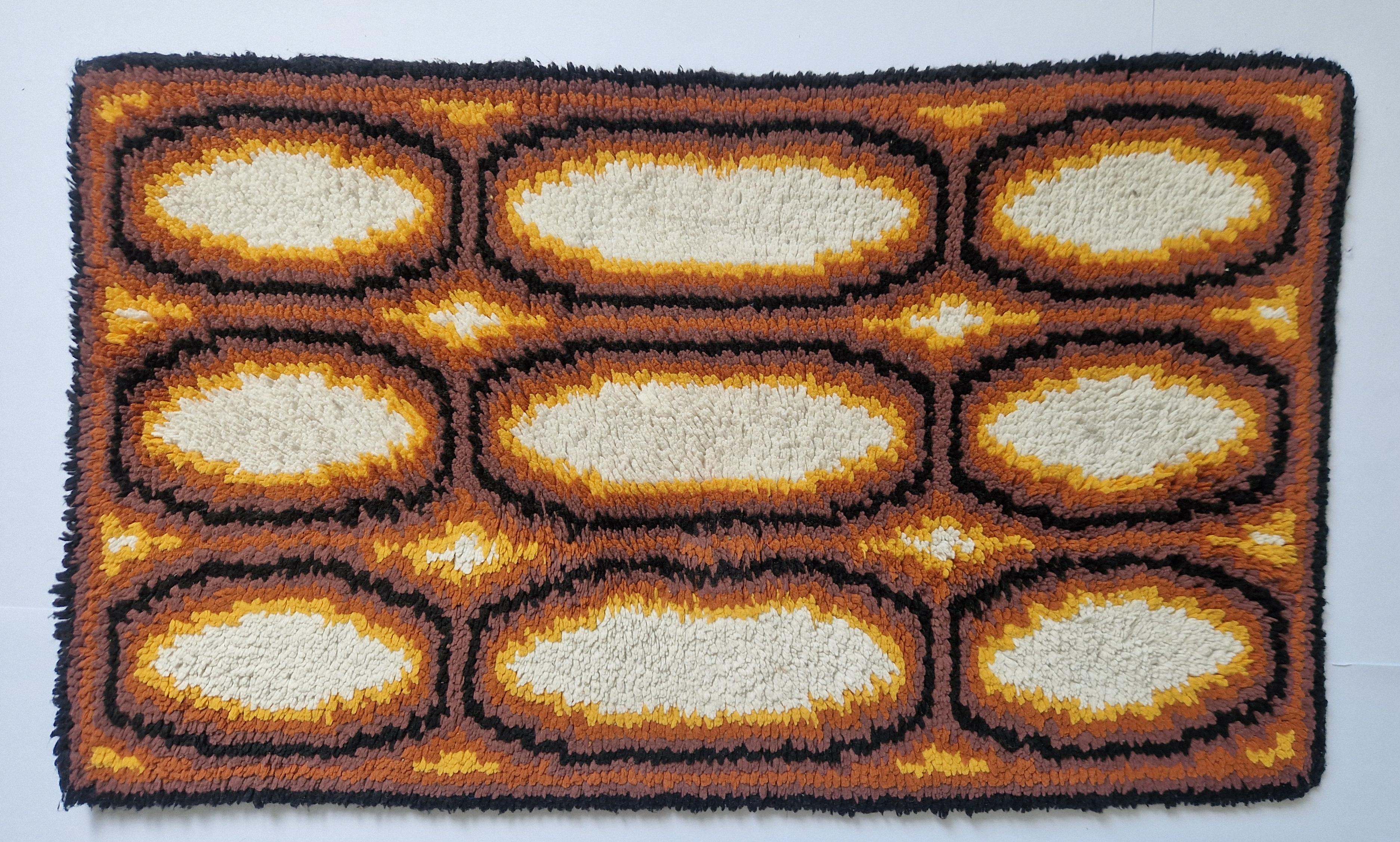 Rare Midcentury Small Rug / Carpet or Wall Tapestry Ege Rya, Denmark, 1970s For Sale 1