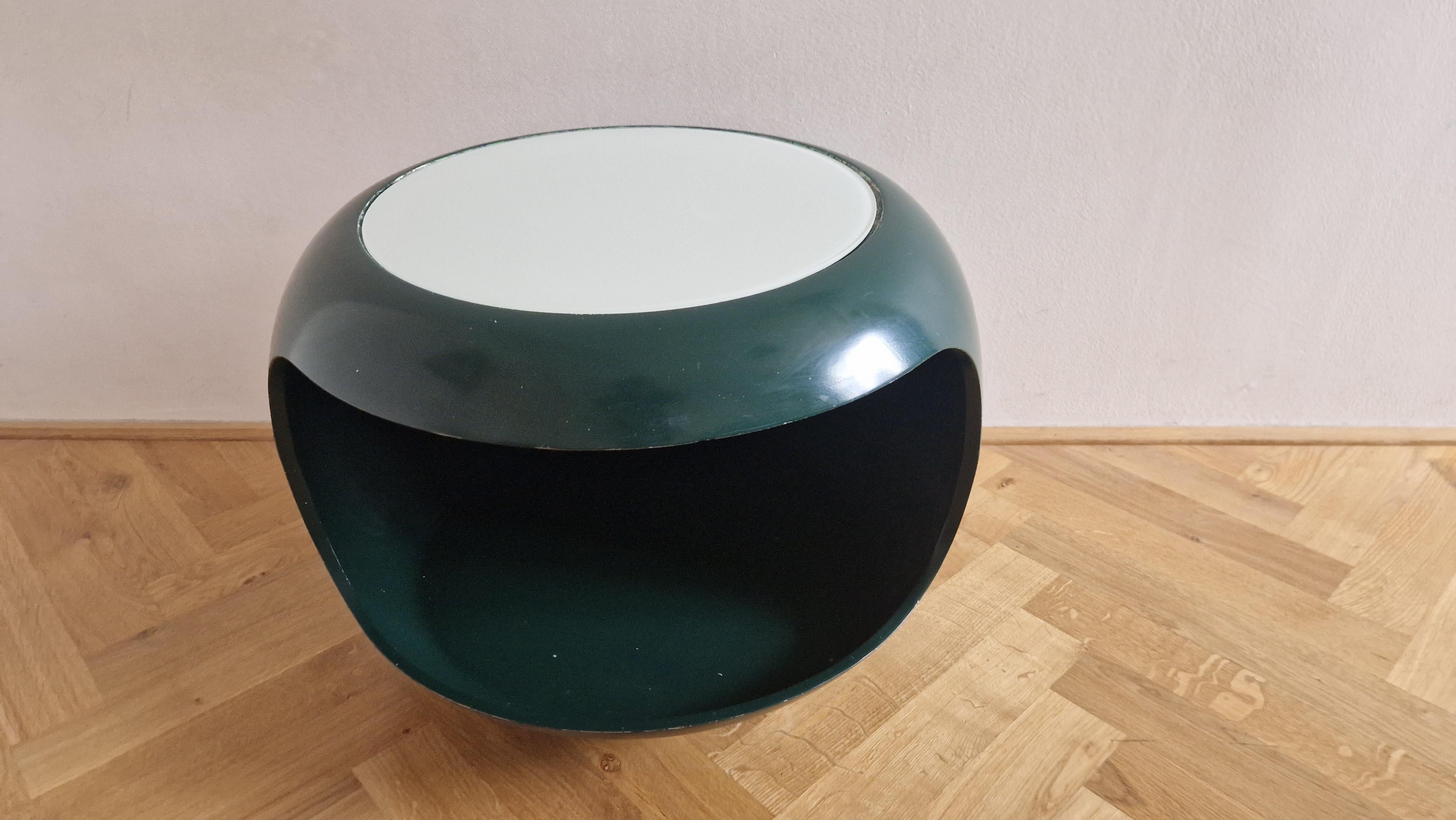 Rare table d'appoint de style ère spatiale du milieu du siècle dernier, Ernst Moeckl, Allemagne, 1970 en vente 1