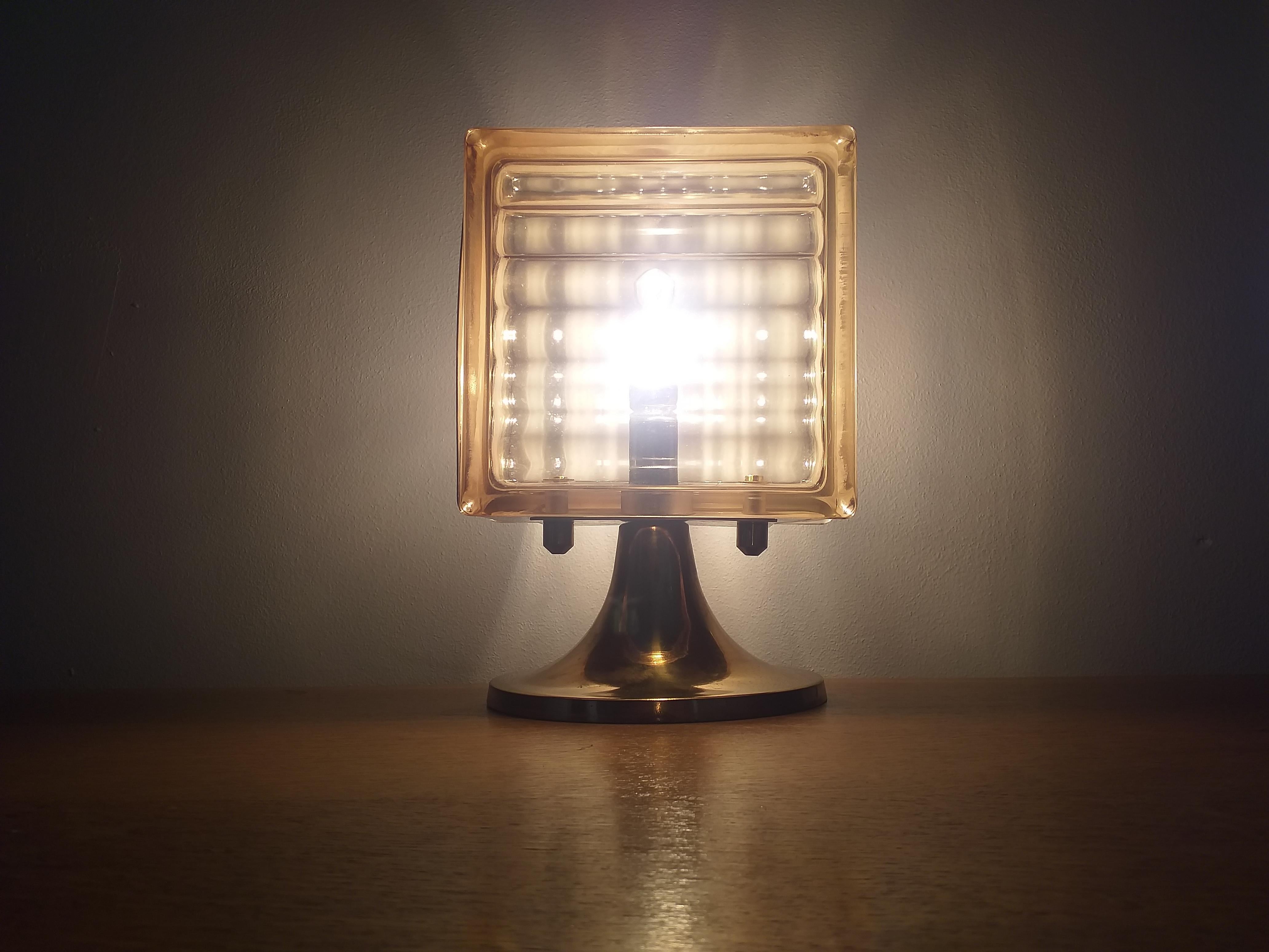 Seltene Mid-Century-Tischlampe, 1960er Jahre im Angebot 3