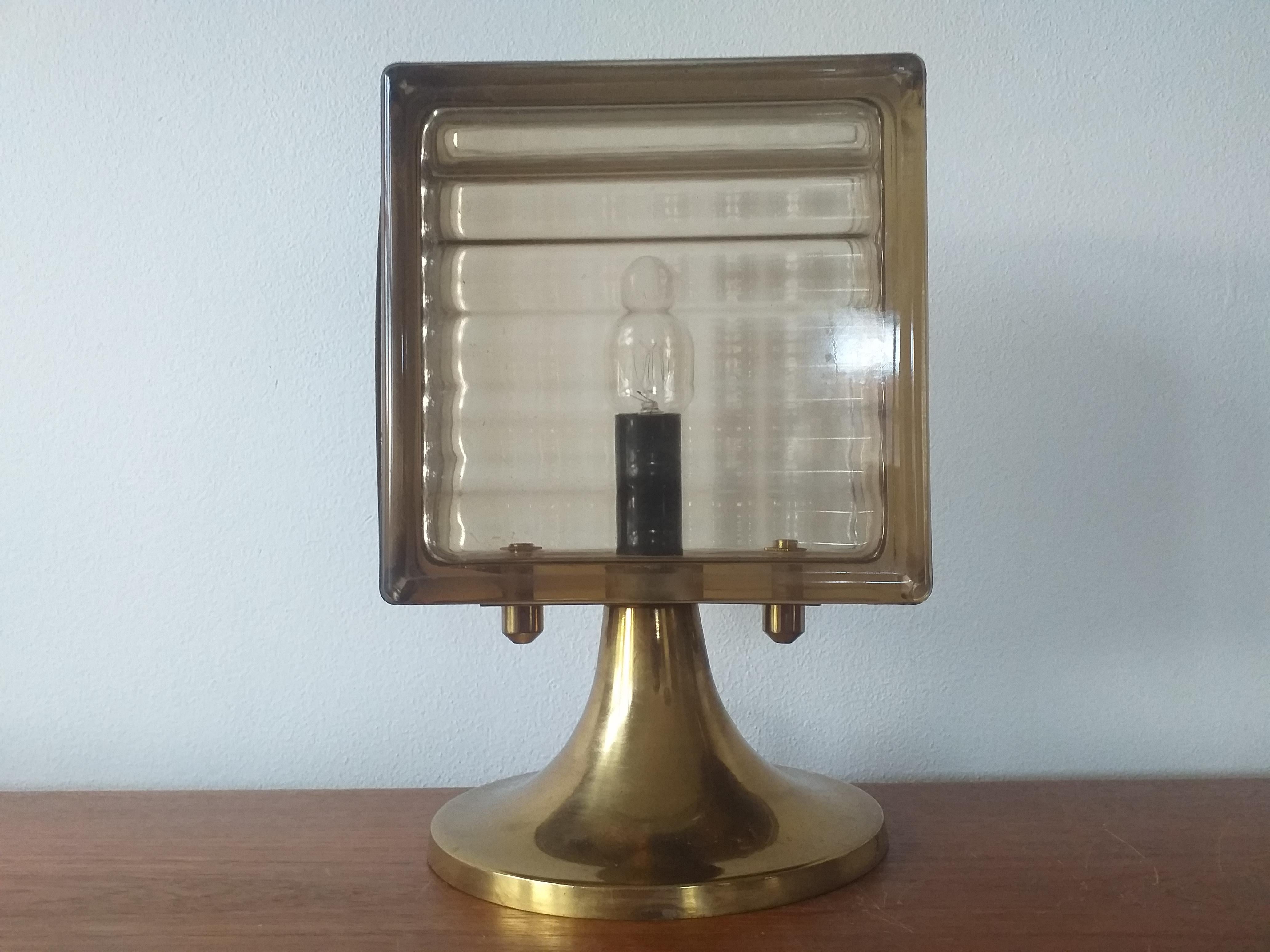 Seltene Mid-Century-Tischlampe, 1960er Jahre (Tschechisch) im Angebot