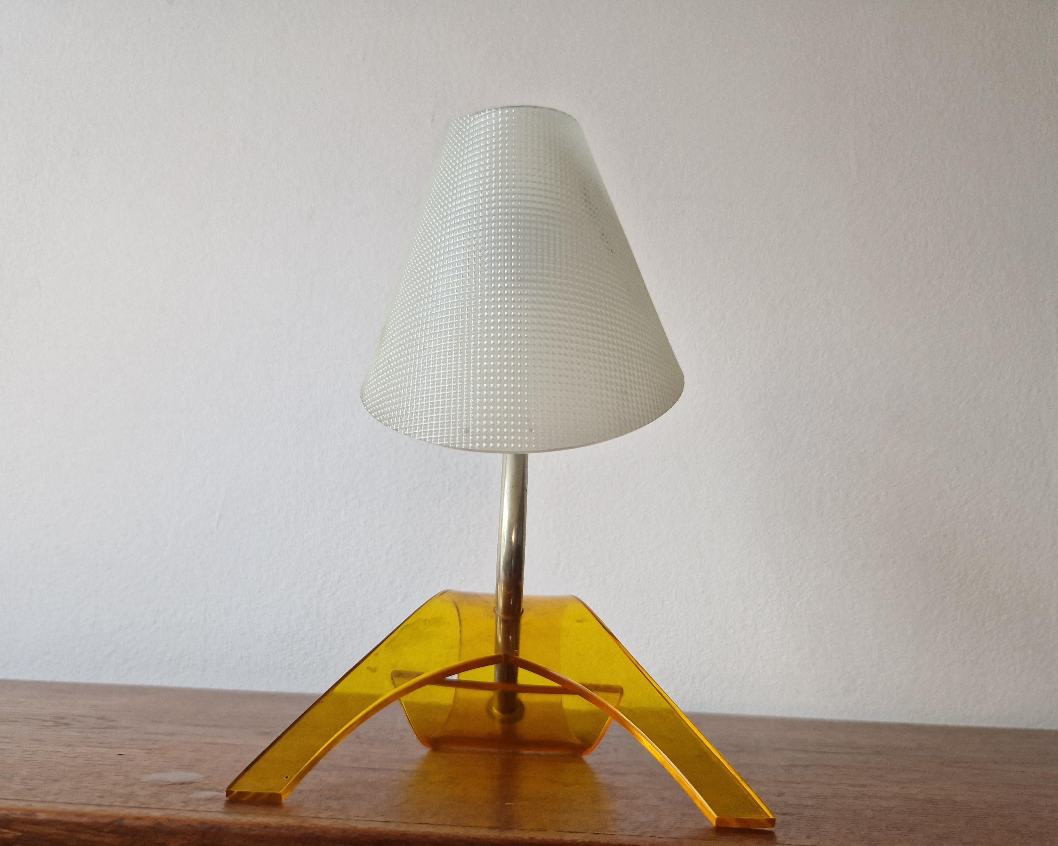 Seltene Mid-Century-Tischlampe entworfen von Apolinary Galecki, Deutschland, 1960er Jahre (Mitte des 20. Jahrhunderts) im Angebot