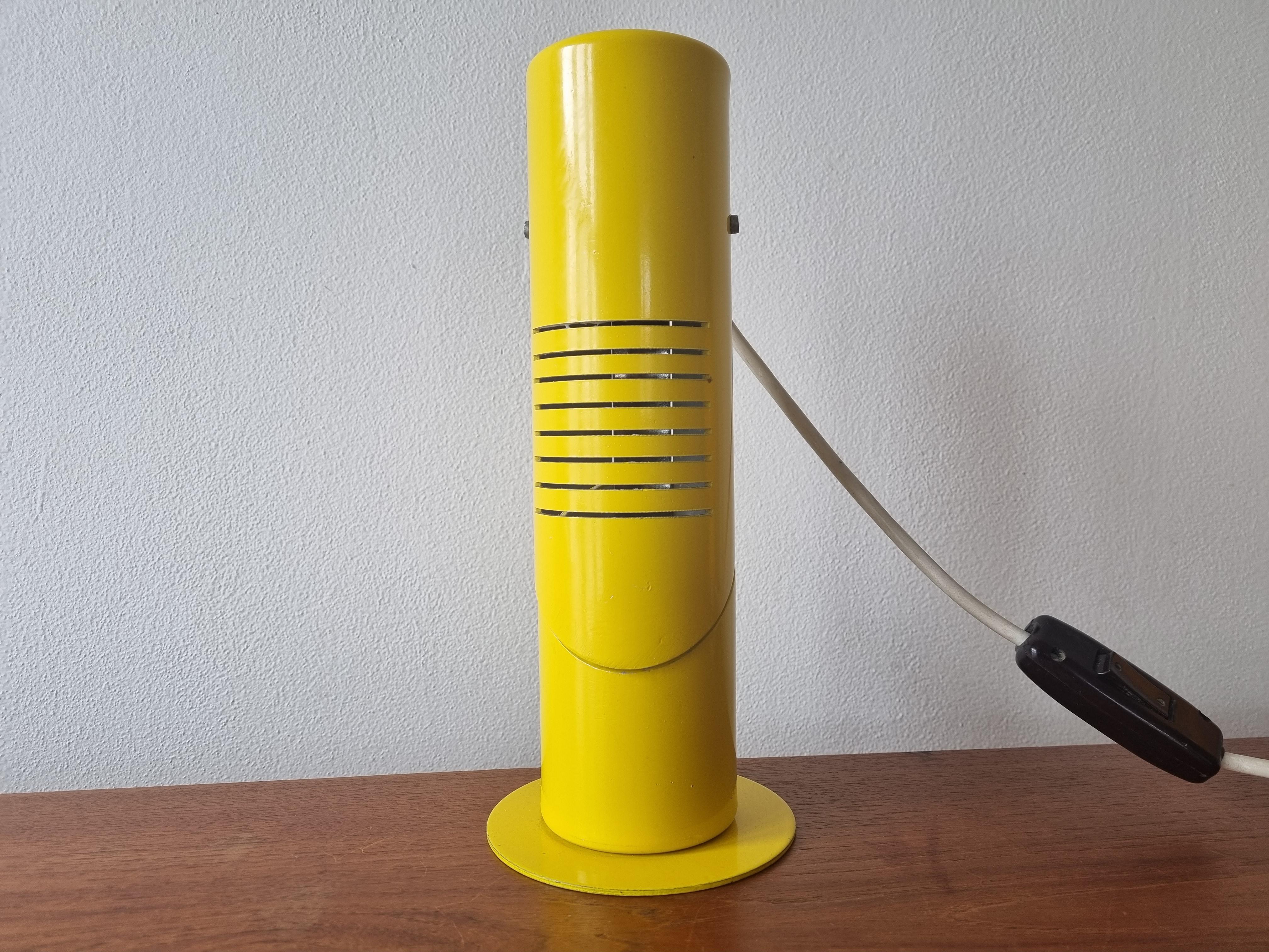 Rare Midcentury Table Lamp, Space Age, Italy, 1970s In Good Condition For Sale In Praha, CZ