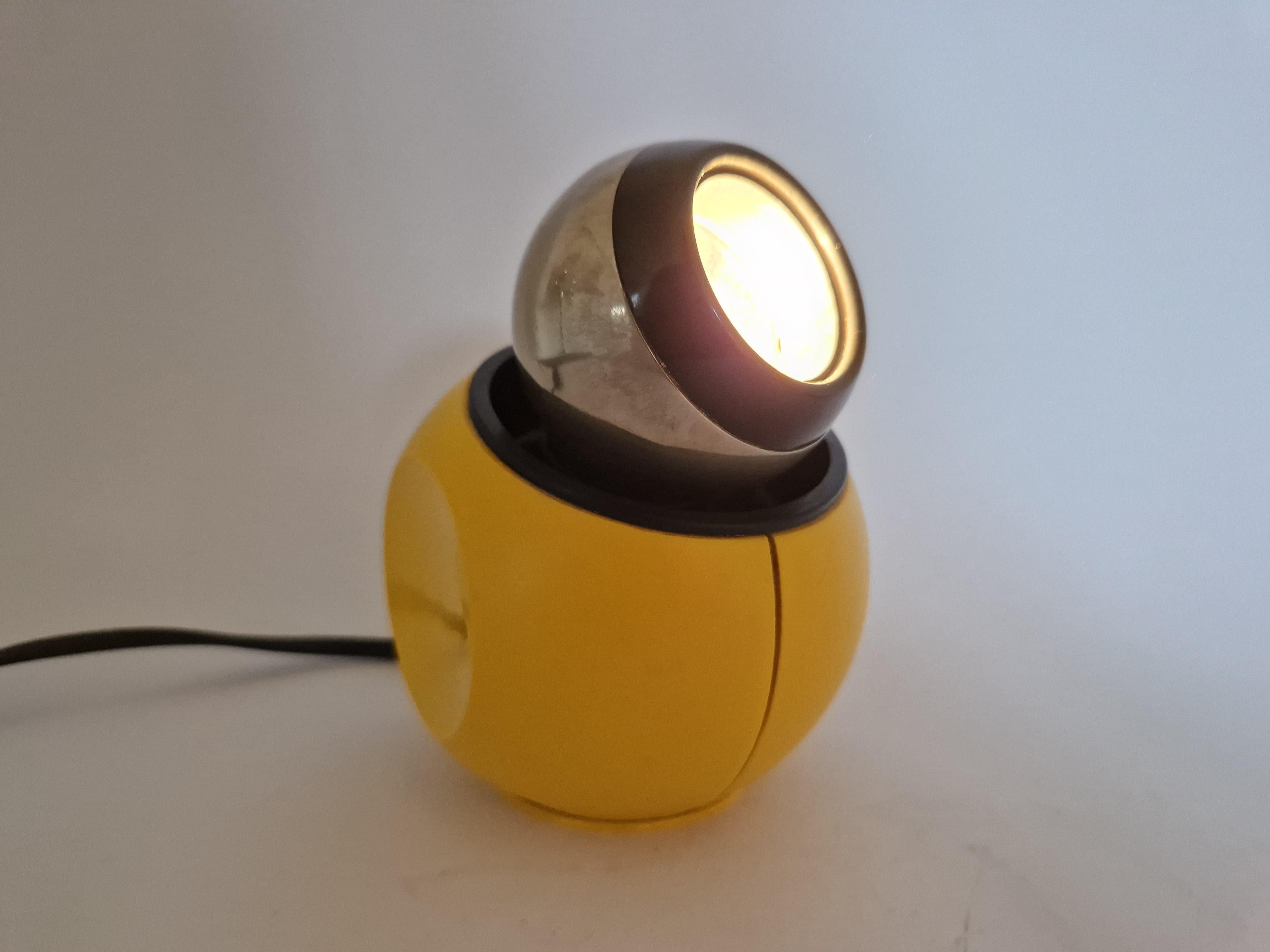 Rare Midcentury Table Magnetic Halogen Lamp AKA, Space Age, Germany, 1970s For Sale 4