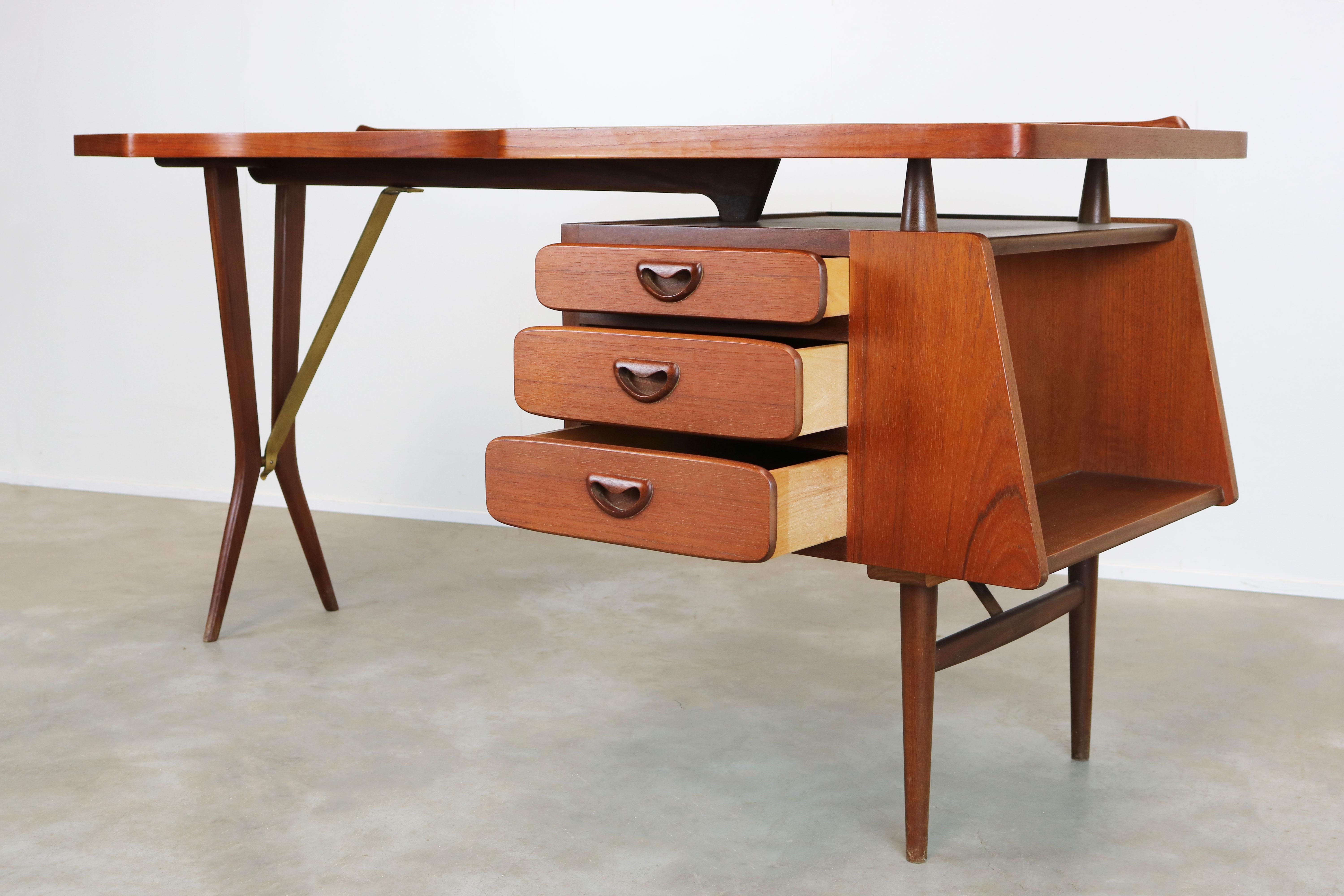 Rare Midcentury Teak Desk Designed by Louis Van Teeffelen for Webe, 1950 Brown 1