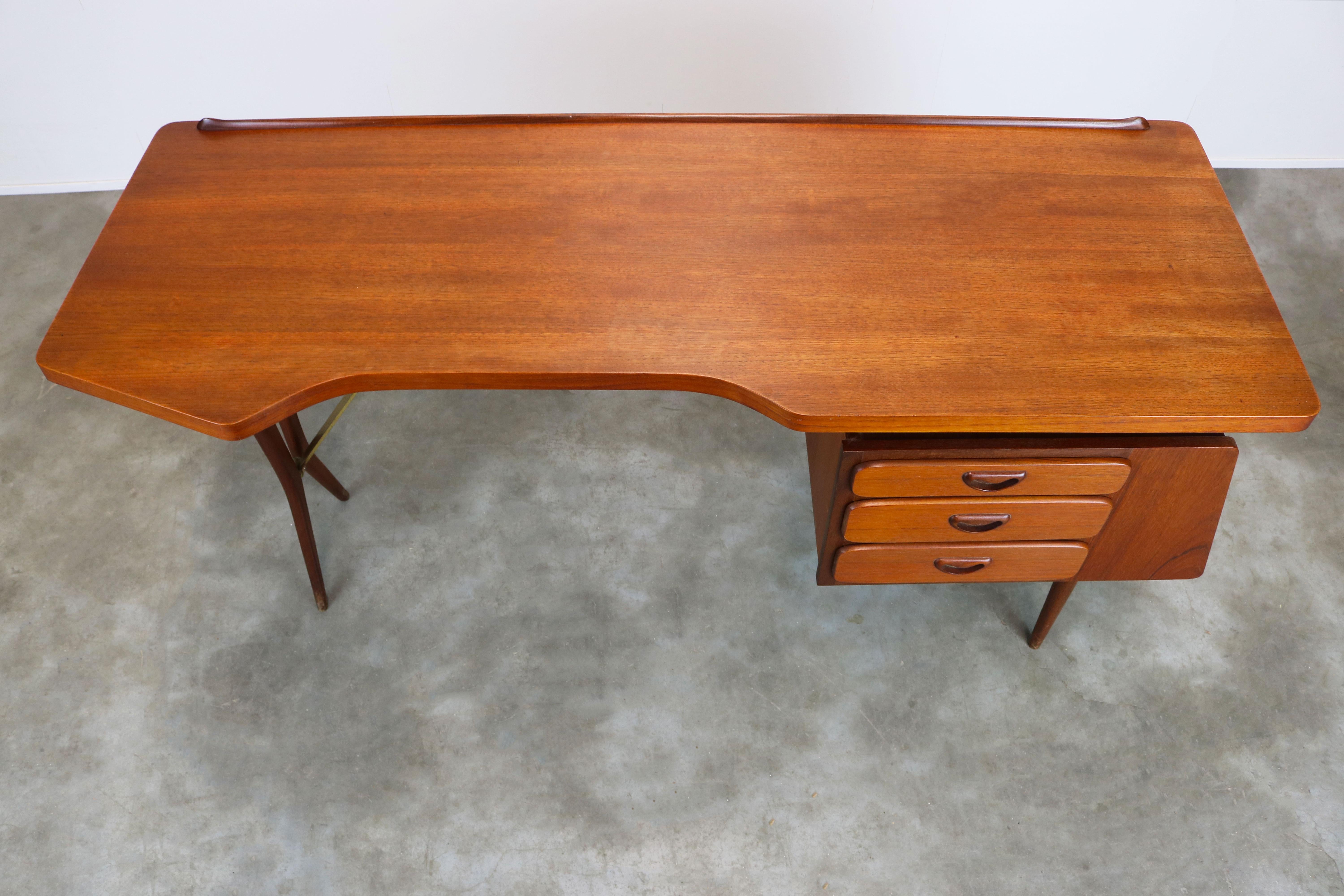 Rare Midcentury Teak Desk Designed by Louis Van Teeffelen for Webe, 1950 Brown 2