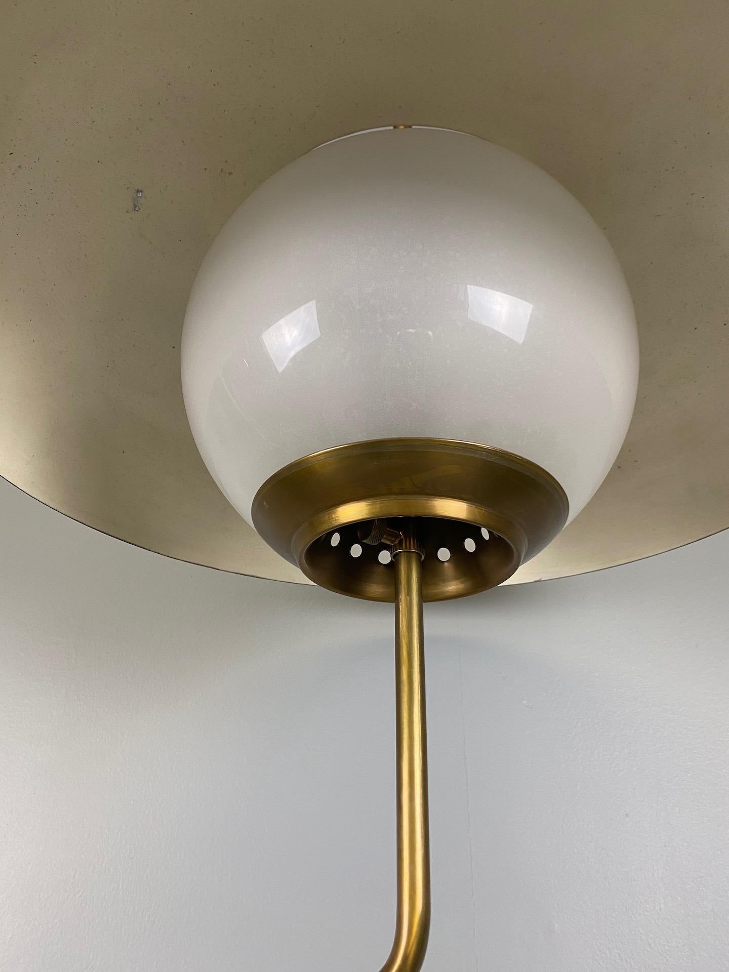 Rare “Mikado” Table Lamp by Luigi Caccia Dominioni Azucena For Sale 6
