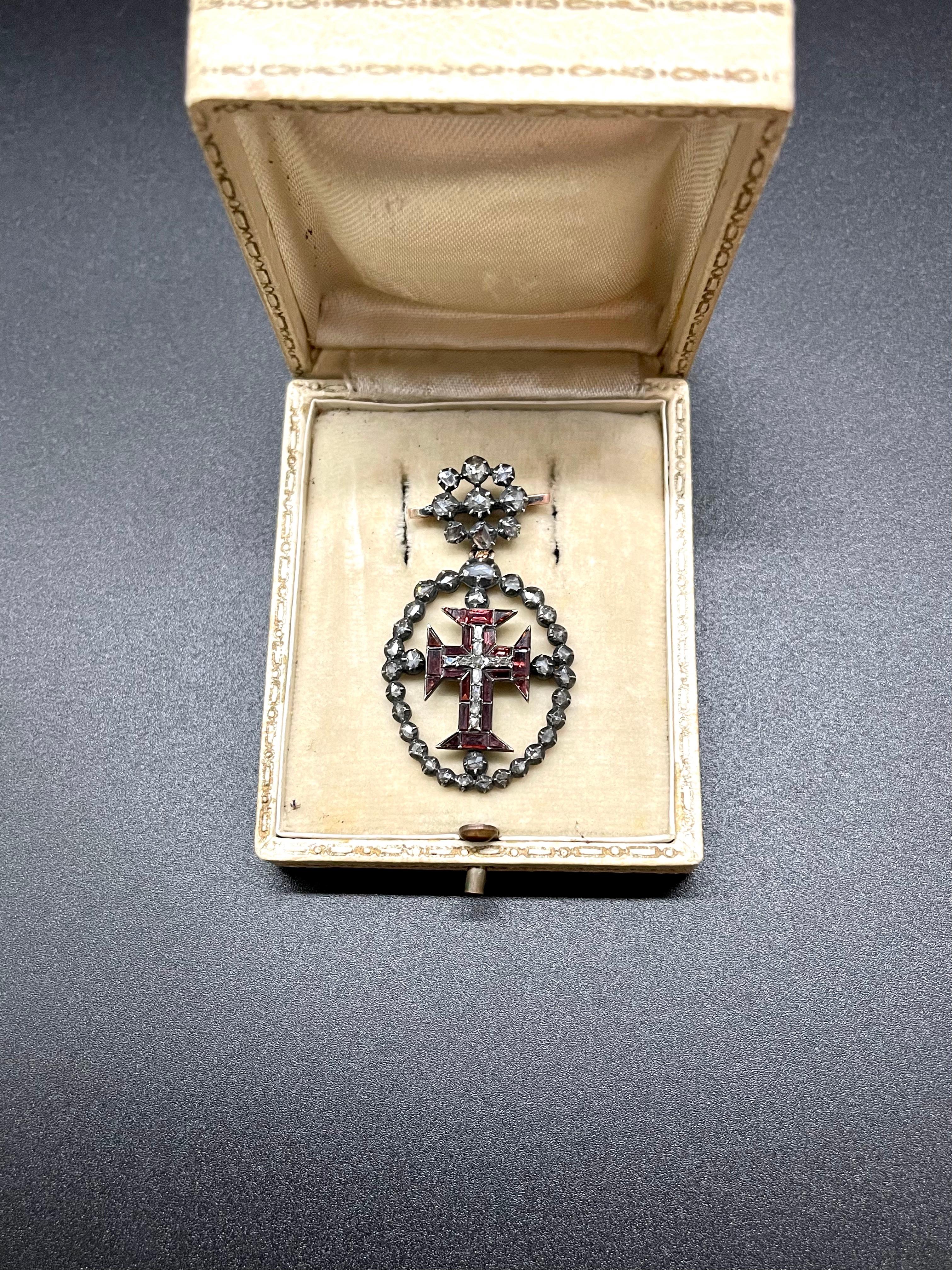 Medieval Diamonds and Garnets Cross Templar Military Order of Christ Grand 1600s Brooch  For Sale