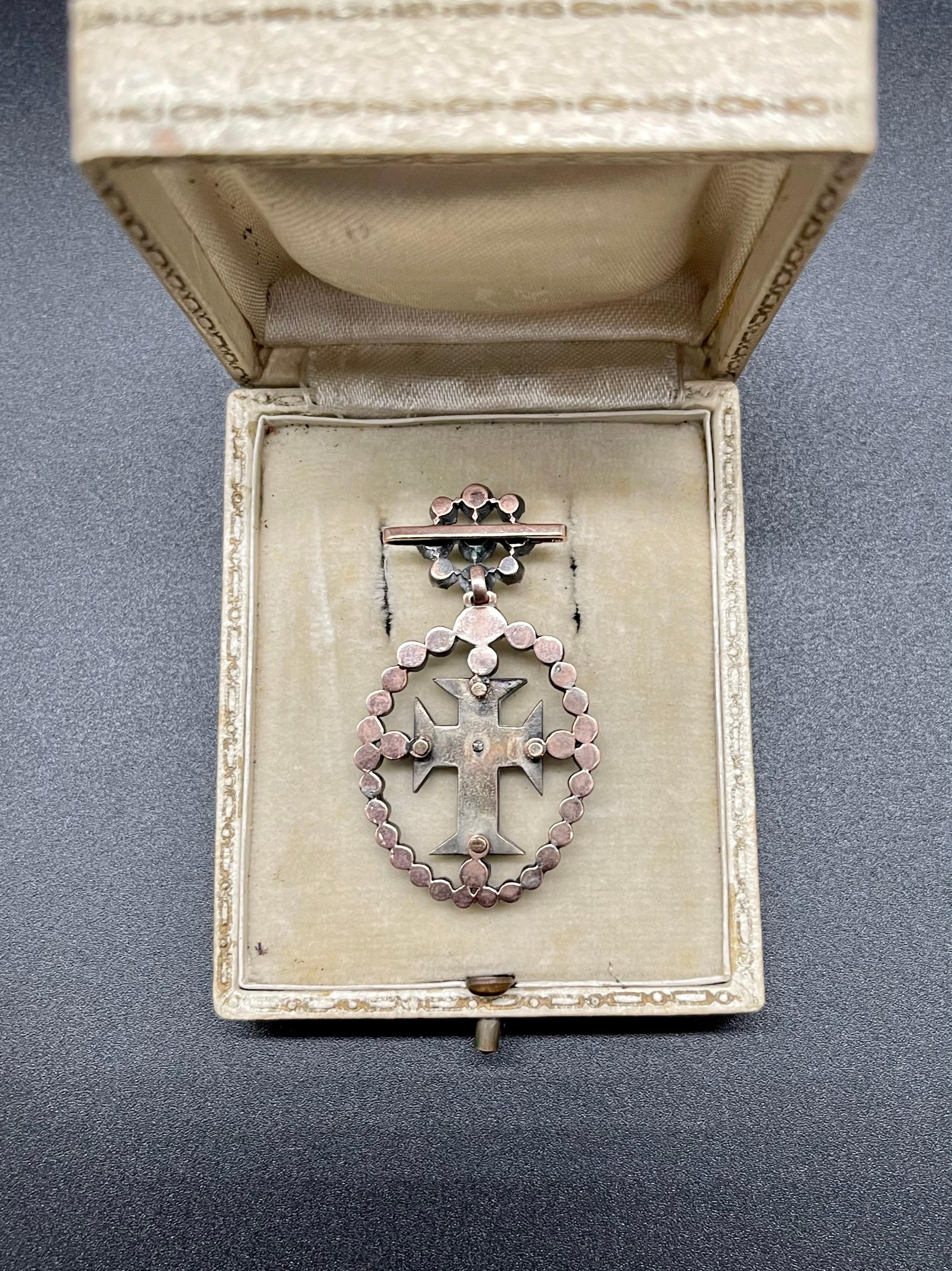 Rose Cut Diamonds and Garnets Cross Templar Military Order of Christ Grand 1600s Brooch For Sale