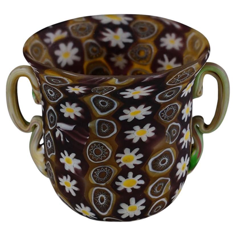 Rare vase Millefiori en brun avec poignées, Fratelli Toso Murano vers 1900 en vente