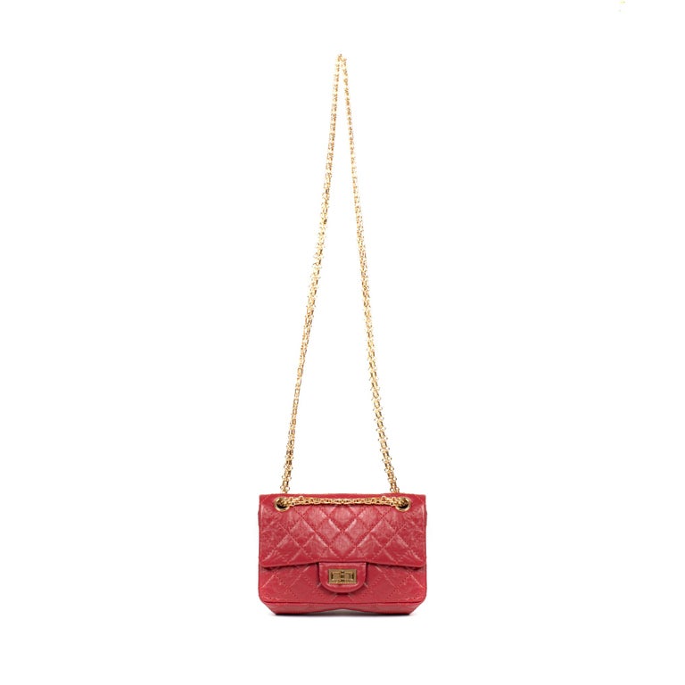 Rare Mini Chanel 2.55 Reissue handbag in red quilted leather, gold ...