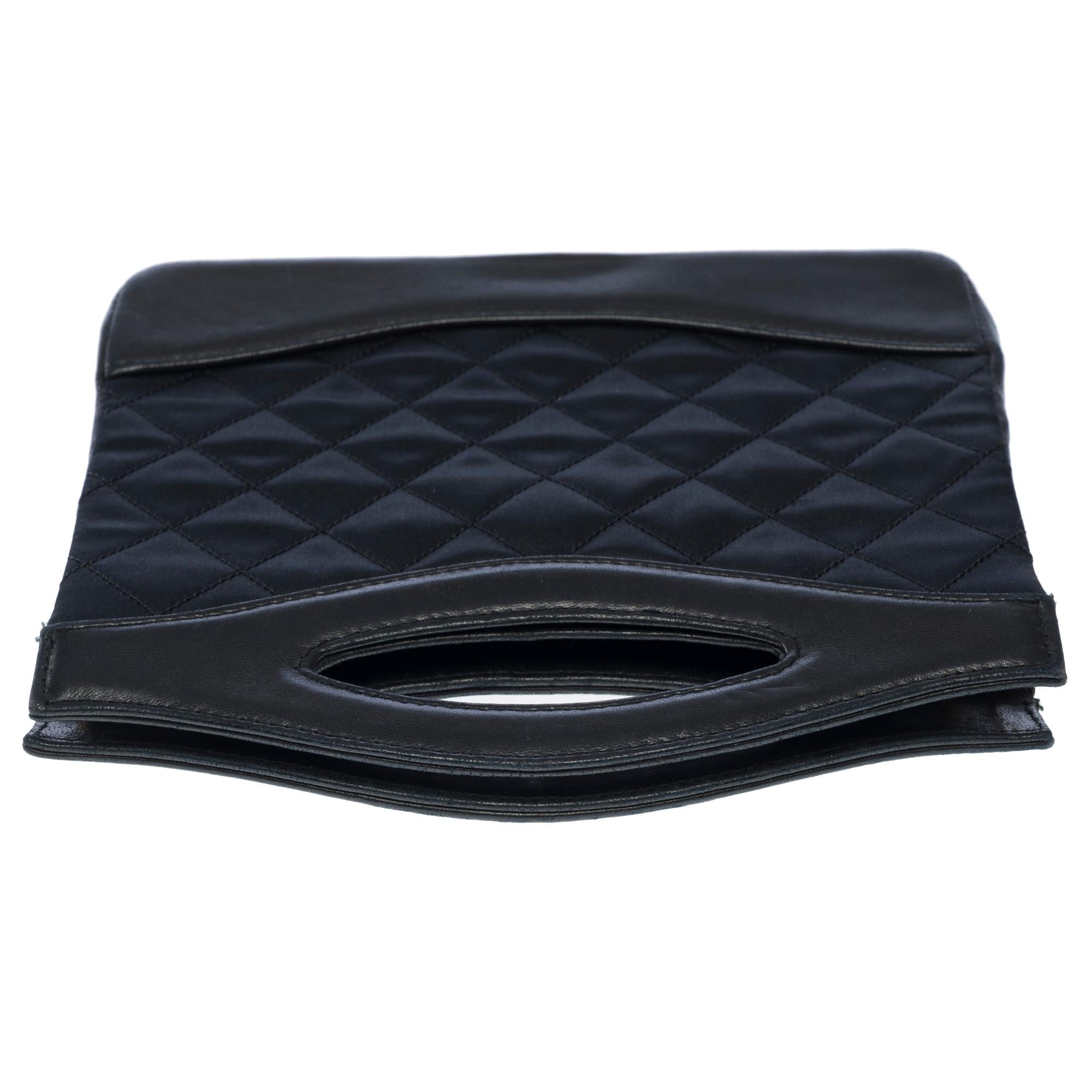 Rare Mini Chanel 31 Tote bag en satin matelassé noir et cuir noir, GHW en vente 4