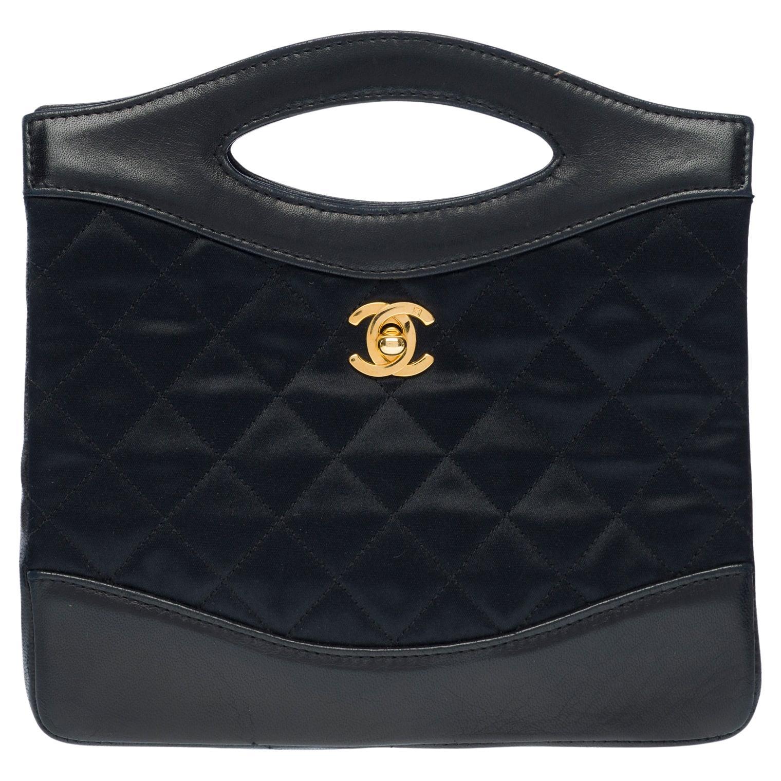Rare Mini Chanel 31 Tote bag en satin matelassé noir et cuir noir, GHW en vente