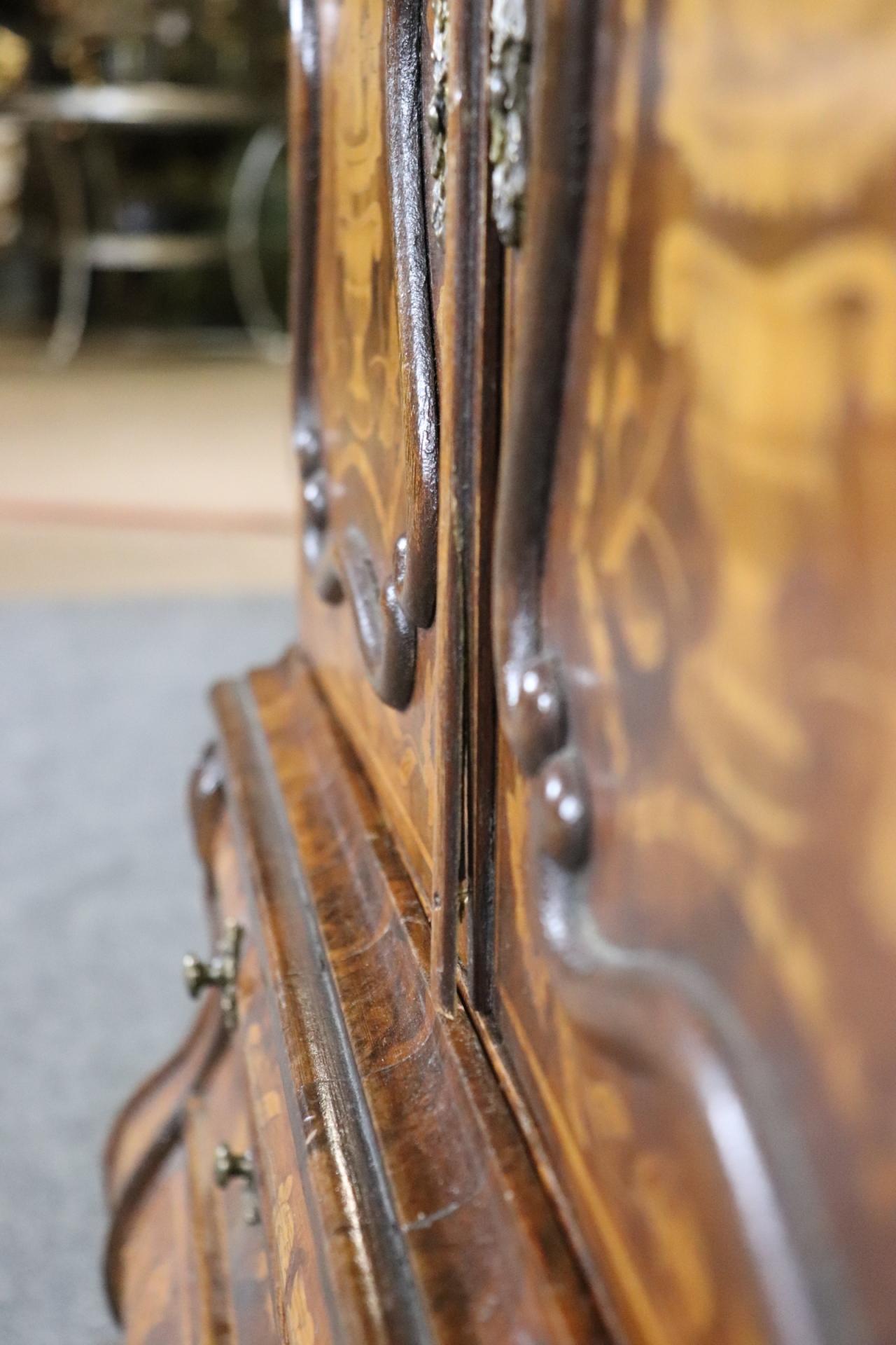 Rare boîte à échantillons ou à bijoux pour vendeur en marqueterie hollandaise miniature en vente 6