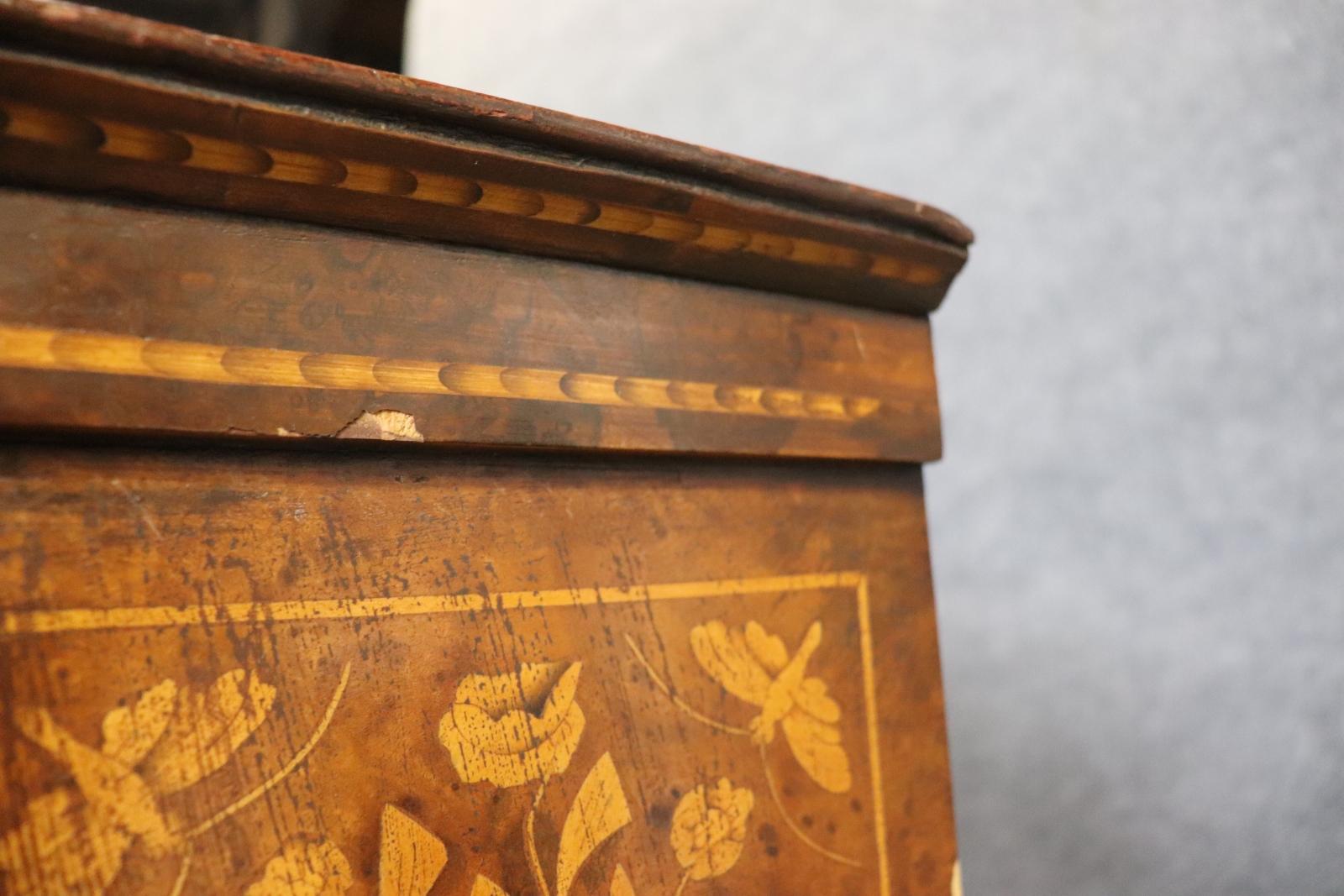 Rare boîte à échantillons ou à bijoux pour vendeur en marqueterie hollandaise miniature en vente 7