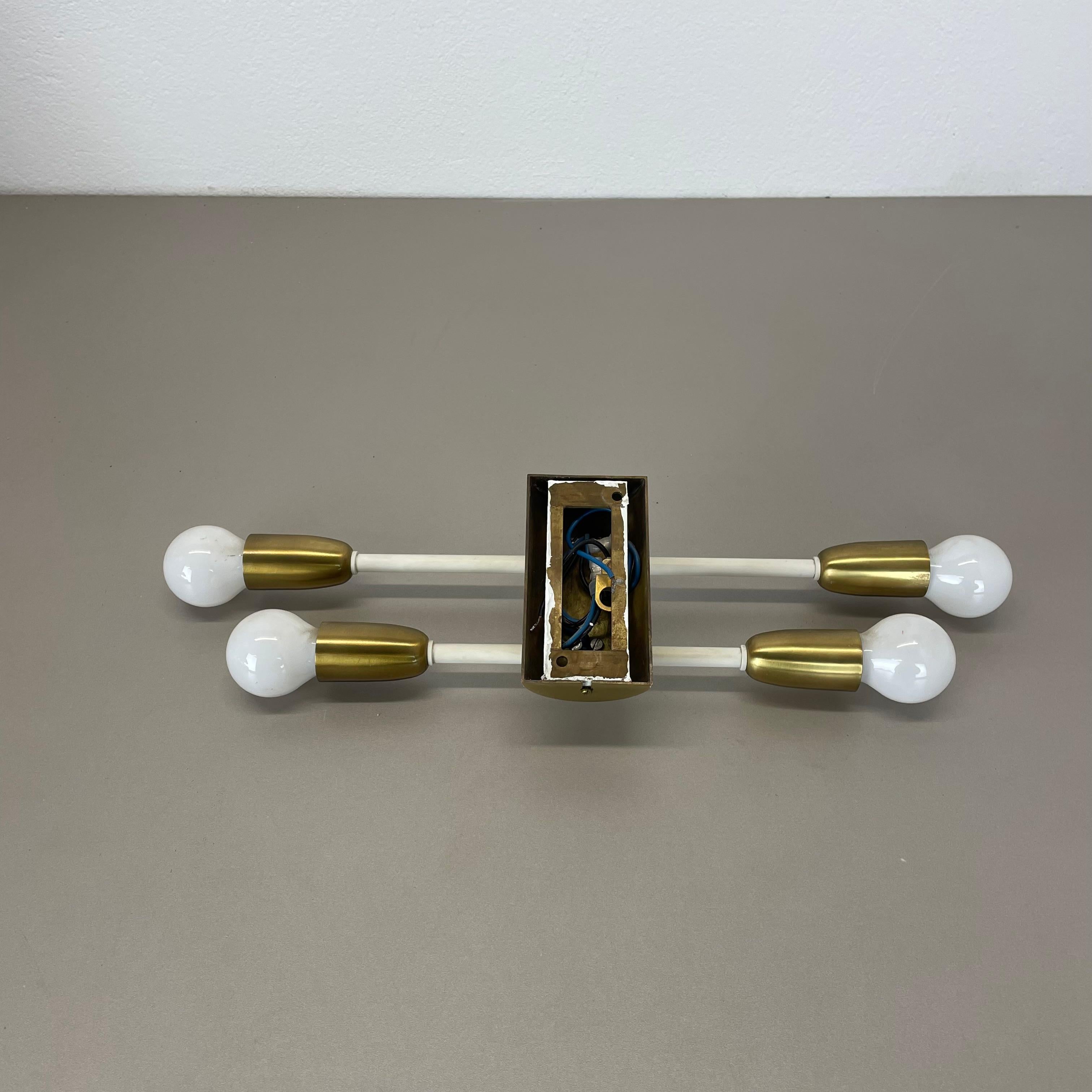 rare minimalist 37cm Brass Stilnovo Style Theatre Wall Light Sconce, Italy 1950s For Sale 7