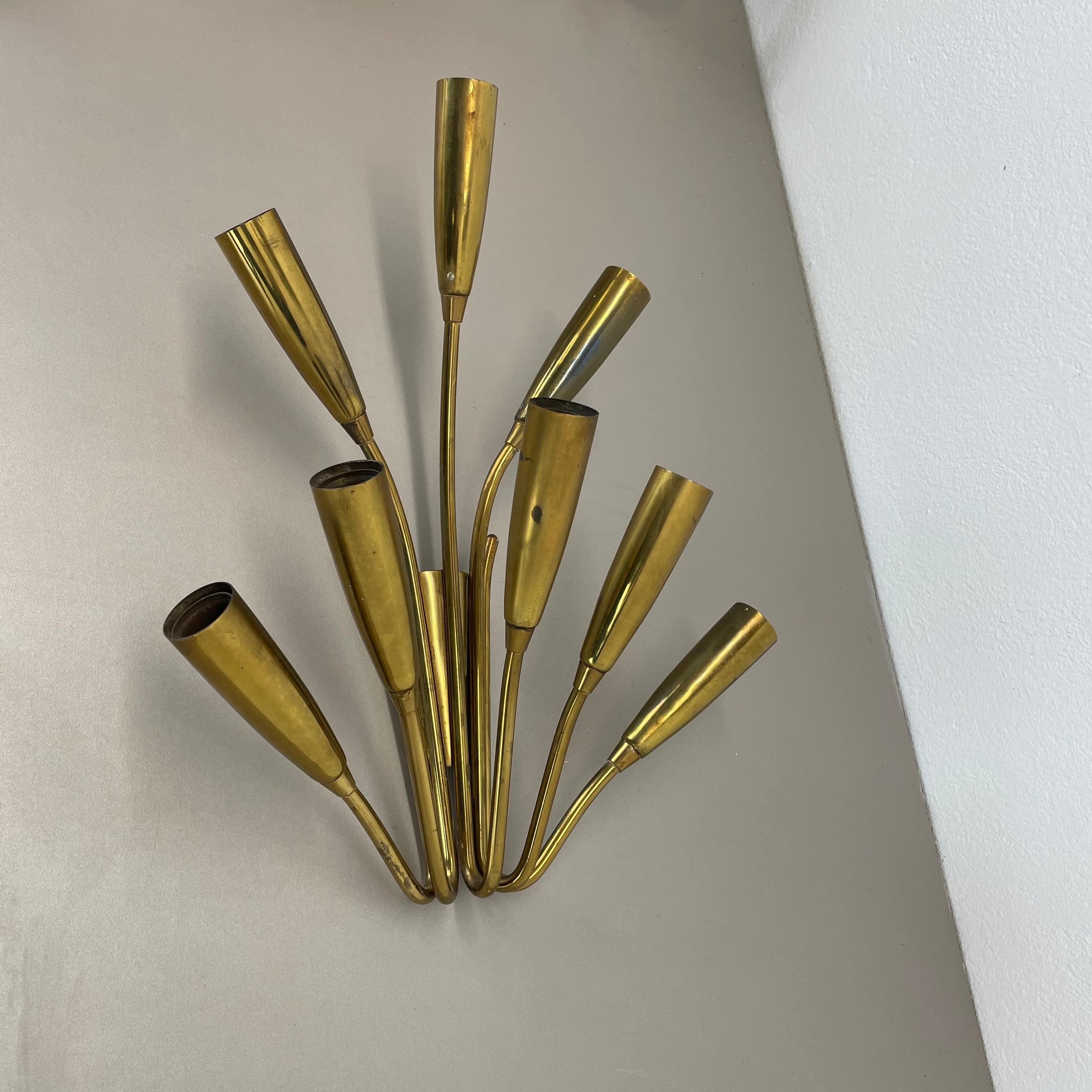 raro minimalista 39cm Ottone Stilnovo Style Teatro Sconce da parete, Italia 1950s in vendita 3