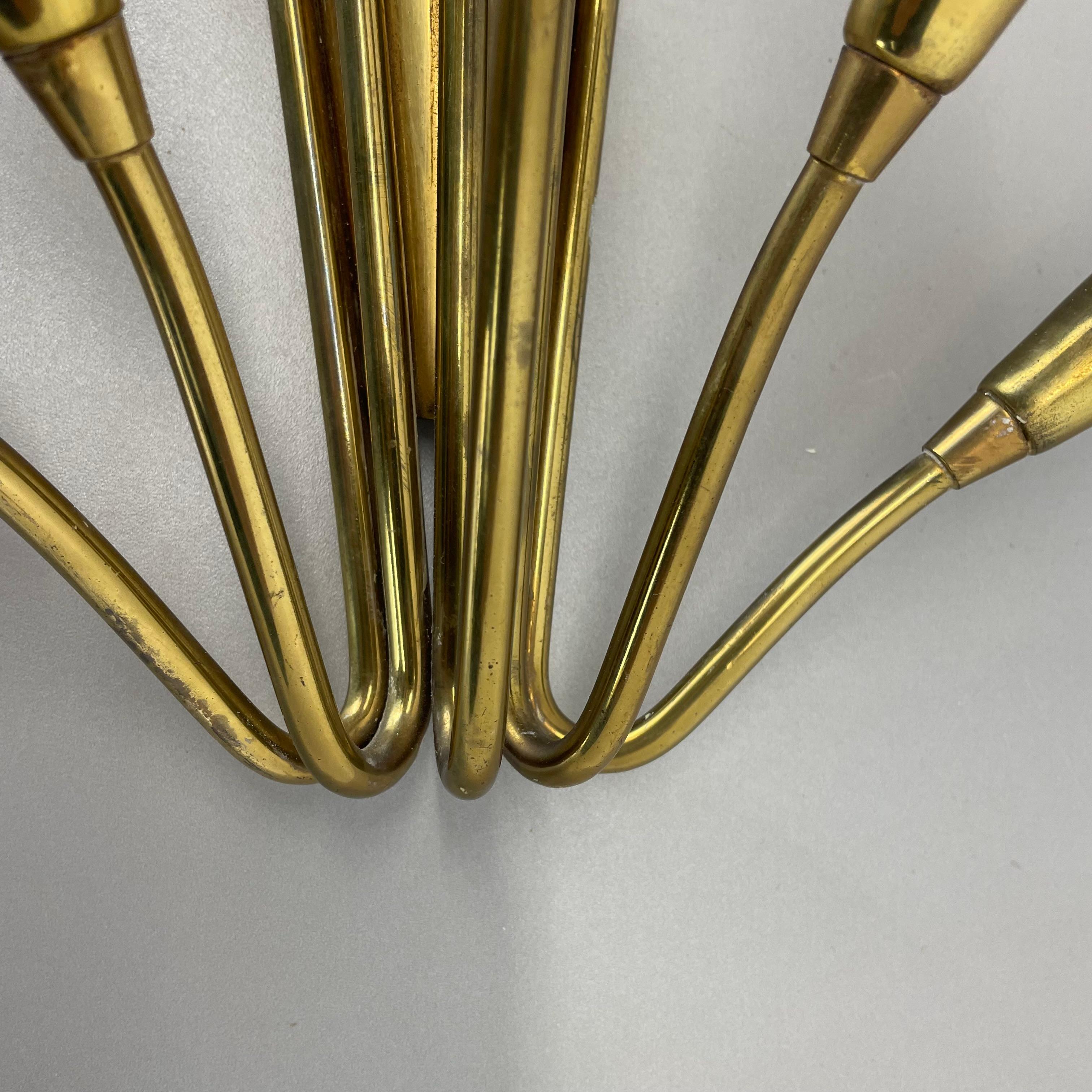 raro minimalista 39cm Ottone Stilnovo Style Teatro Sconce da parete, Italia 1950s in vendita 6