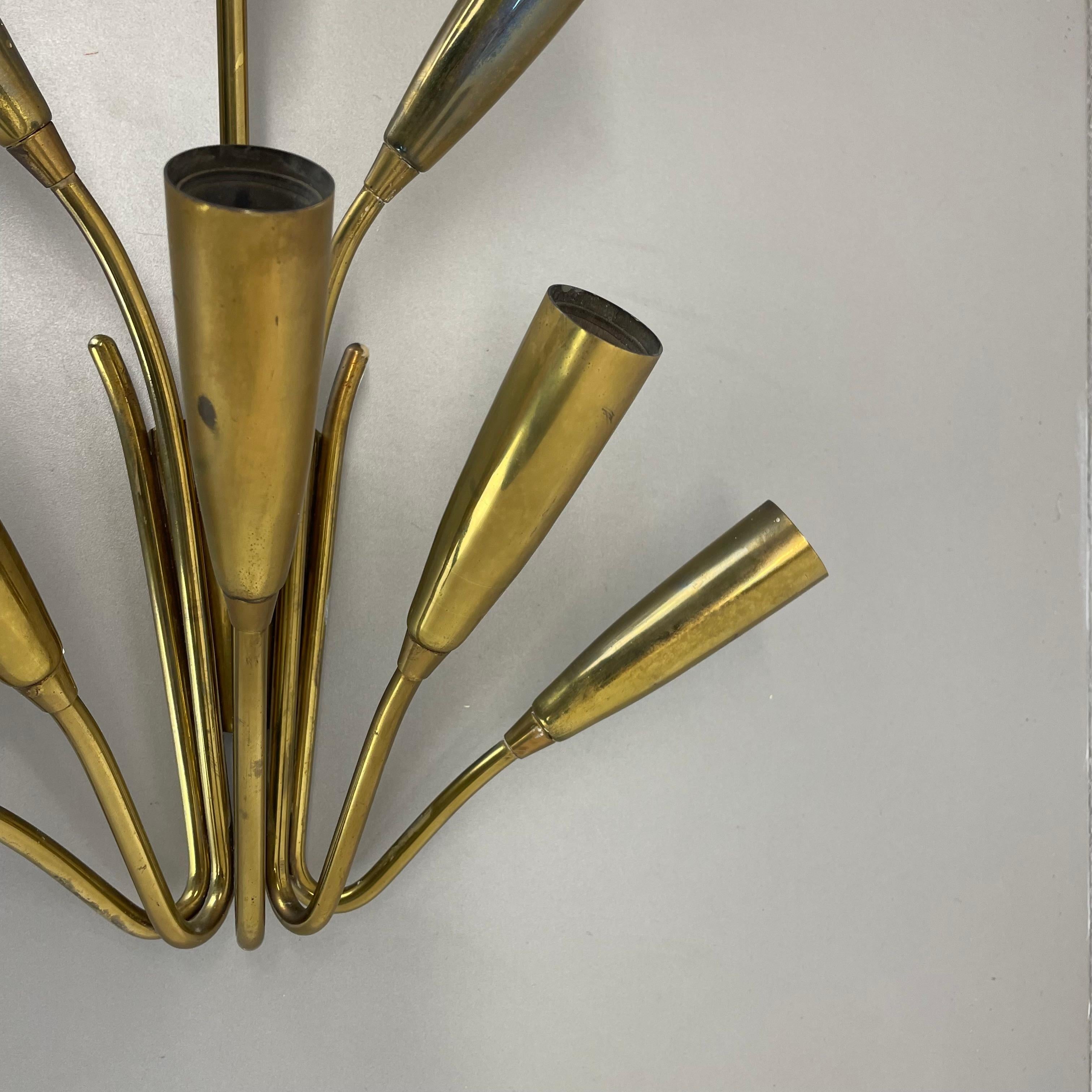 raro minimalista 39cm Ottone Stilnovo Style Teatro Sconce da parete, Italia 1950s In condizioni buone in vendita a Kirchlengern, DE