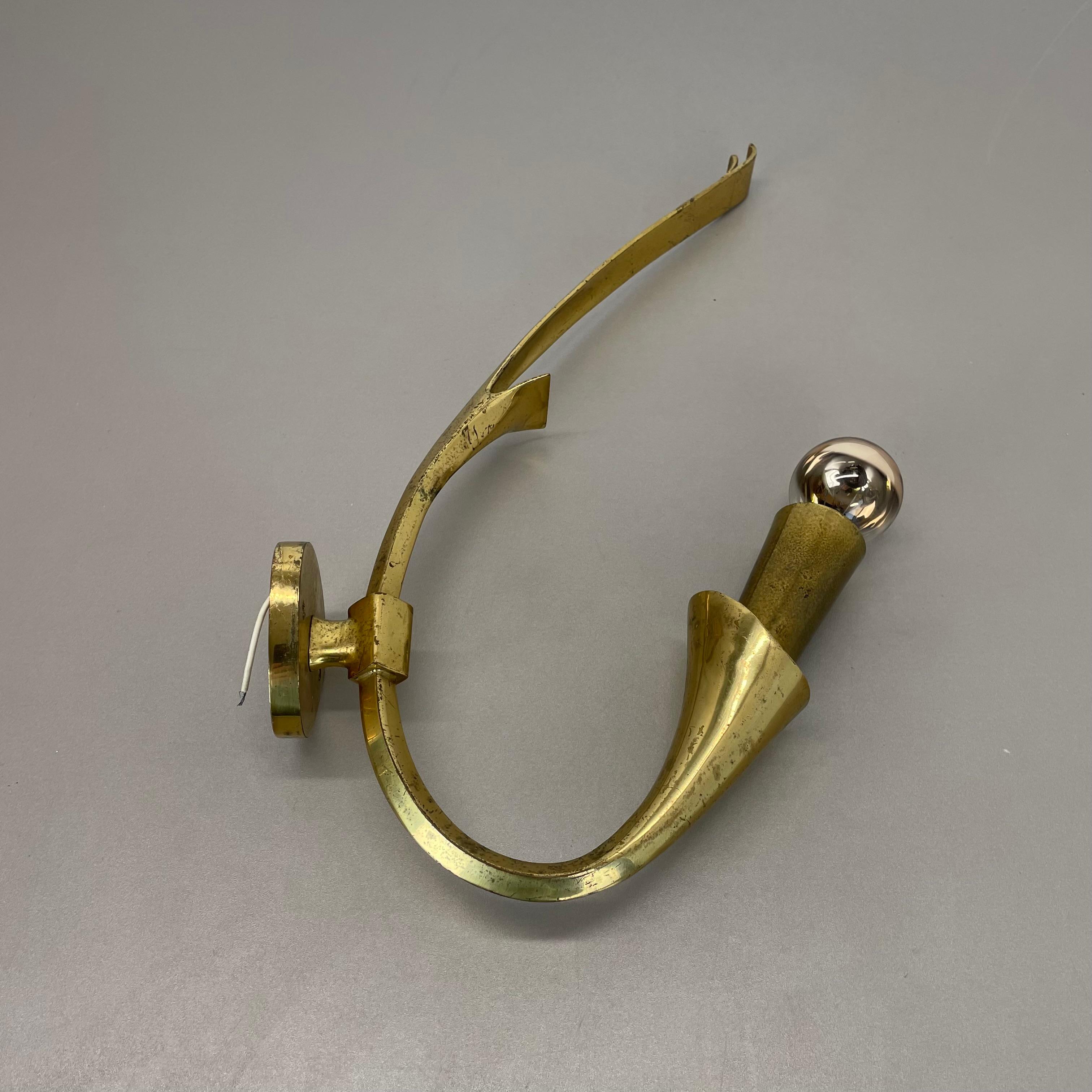 rare minimalist 41cm Brass Stilnovo Style Theatre Wall Light Sconce, Italy 1950s For Sale 4