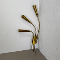 Seltene minimalistische 53cm Messing-Theater-Wandleuchte im Stilnovo-Stil, Italien 1950er Jahre