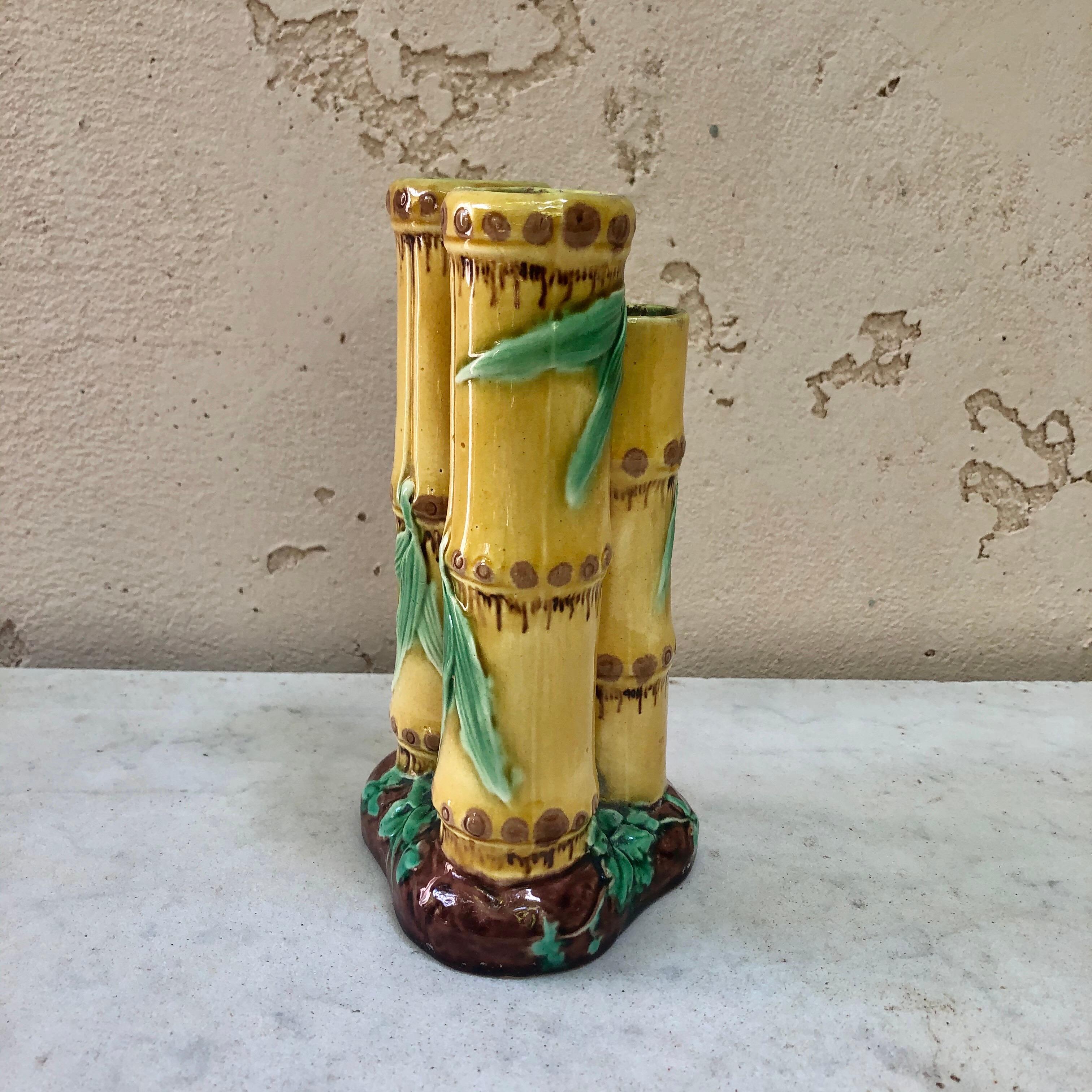 Rare Minton Majolica Posy Vase, circa 1875 In Good Condition For Sale In Austin, TX