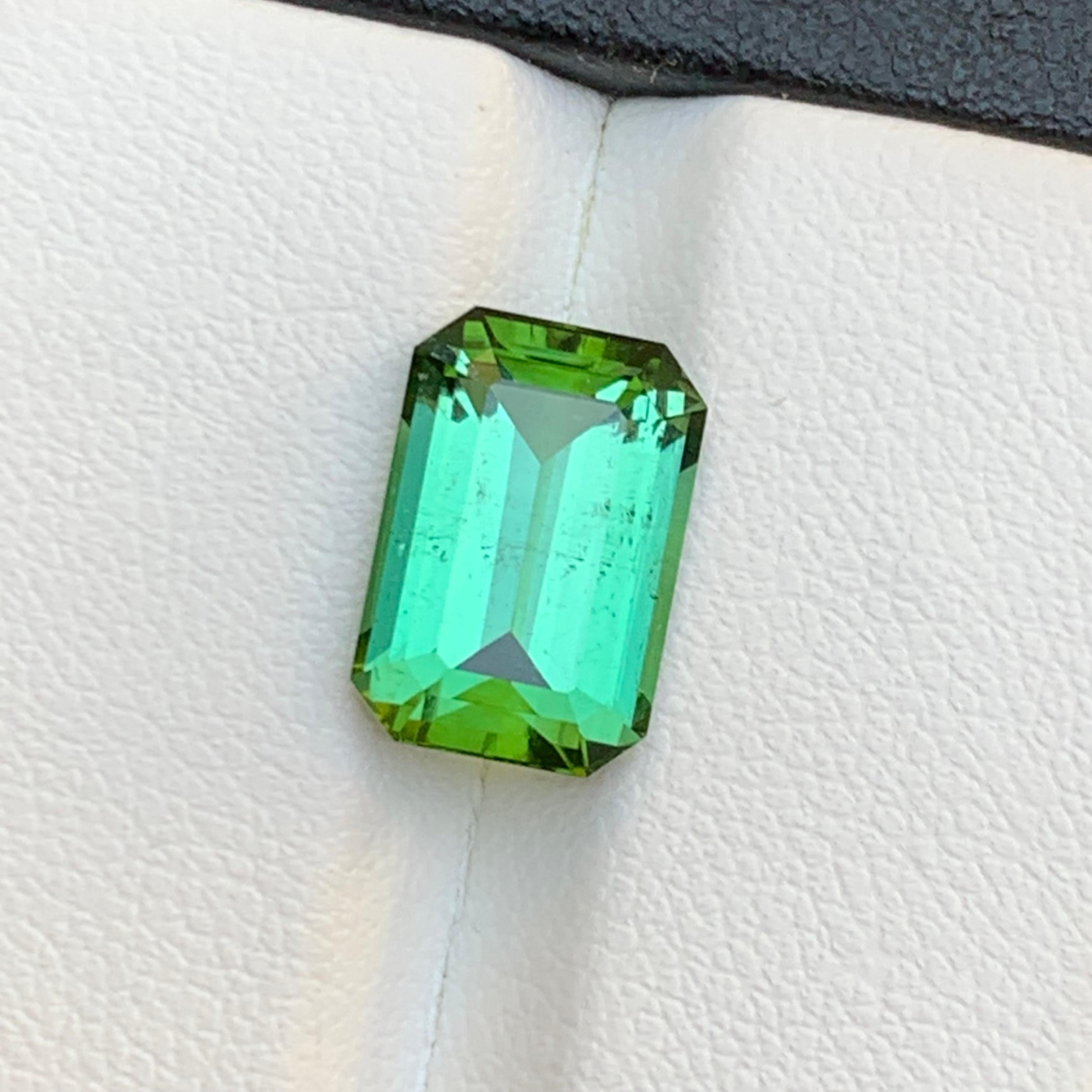 Rare Minty Green Natural Tourmaline Anneau, Pendentif Loose Gemstone 4.85 Ct-Jewelry en vente 4