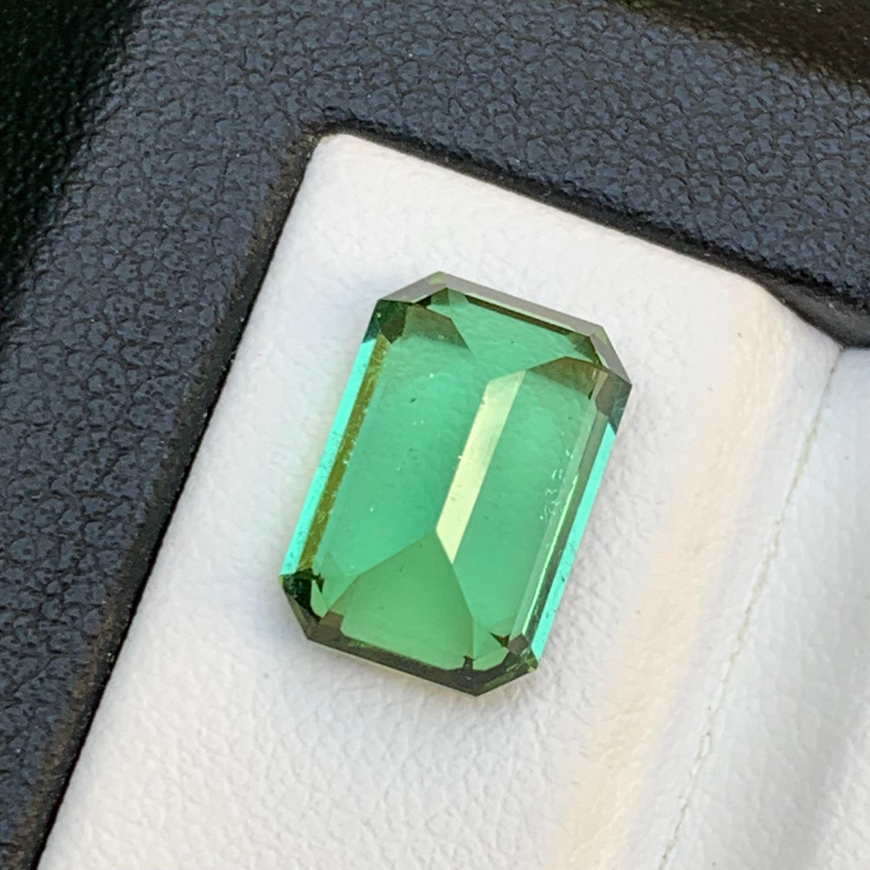 Rare Minty Green Natural Tourmaline Anneau, Pendentif Loose Gemstone 4.85 Ct-Jewelry en vente 1