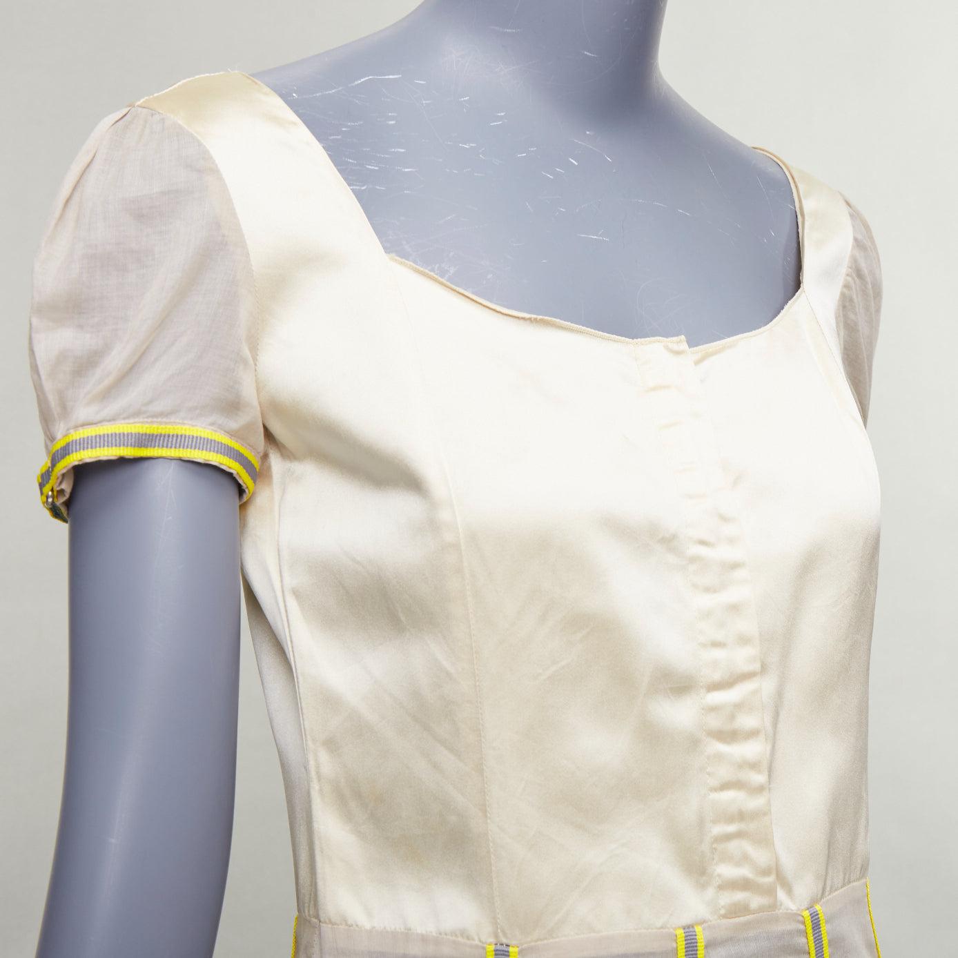raro abito MIU MIU 1999 Runway beige tecnico patchwork satin neon trim IT44 L. in vendita 2