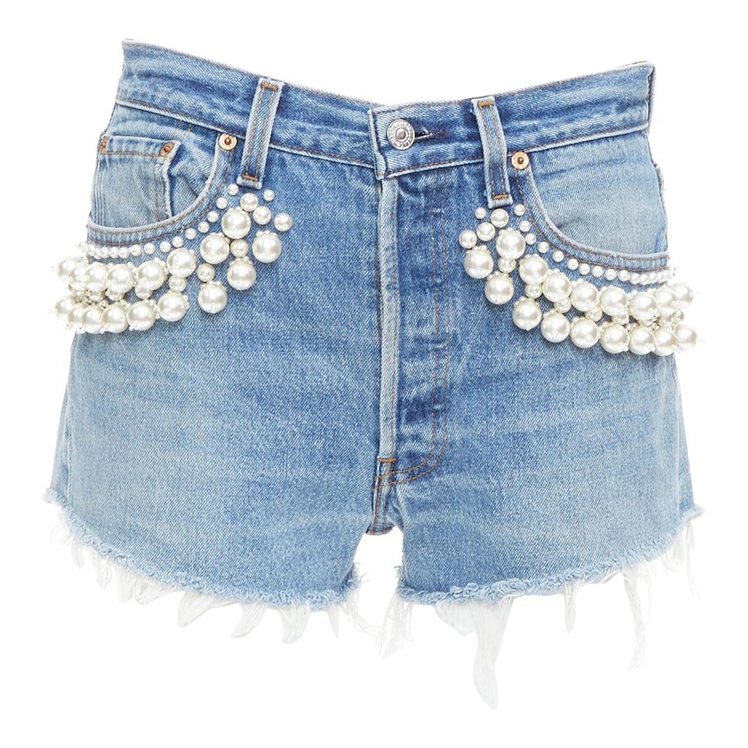 selten MIU MIU LEVI'S 2021 gewaschener Denim mit Perlenverzierung abgeschnittene Shorts 25"