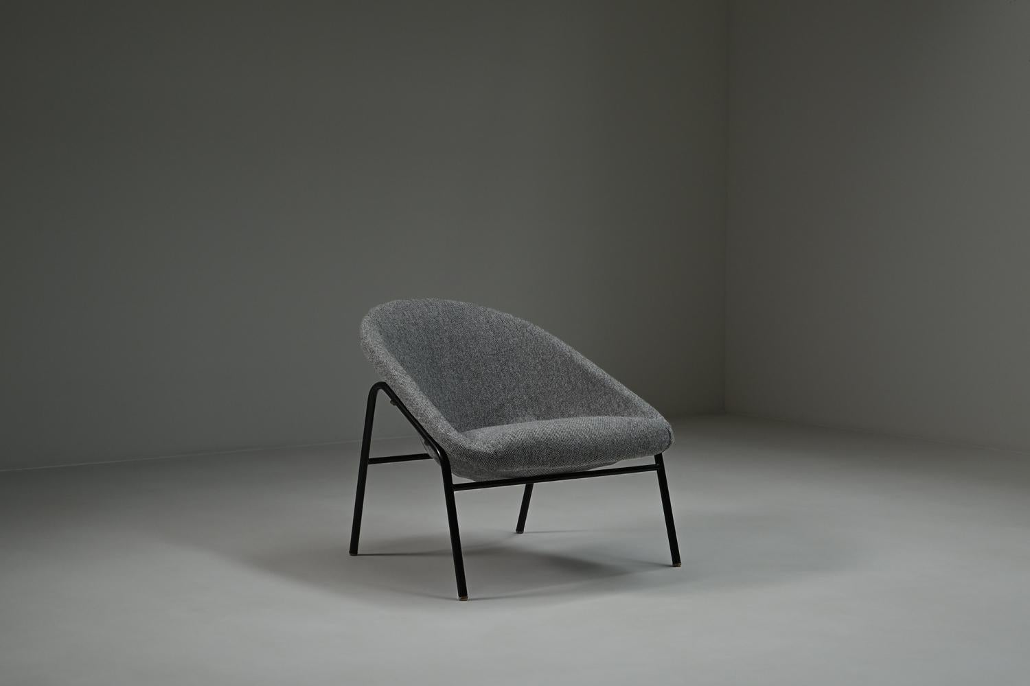 Rara sedia da salotto modello 119 